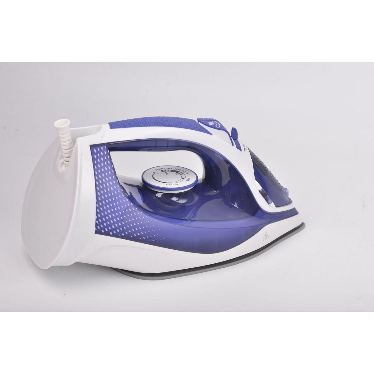 QILIVE Fer à repasser boost - Iron Boost, Q.5847 - Bleu