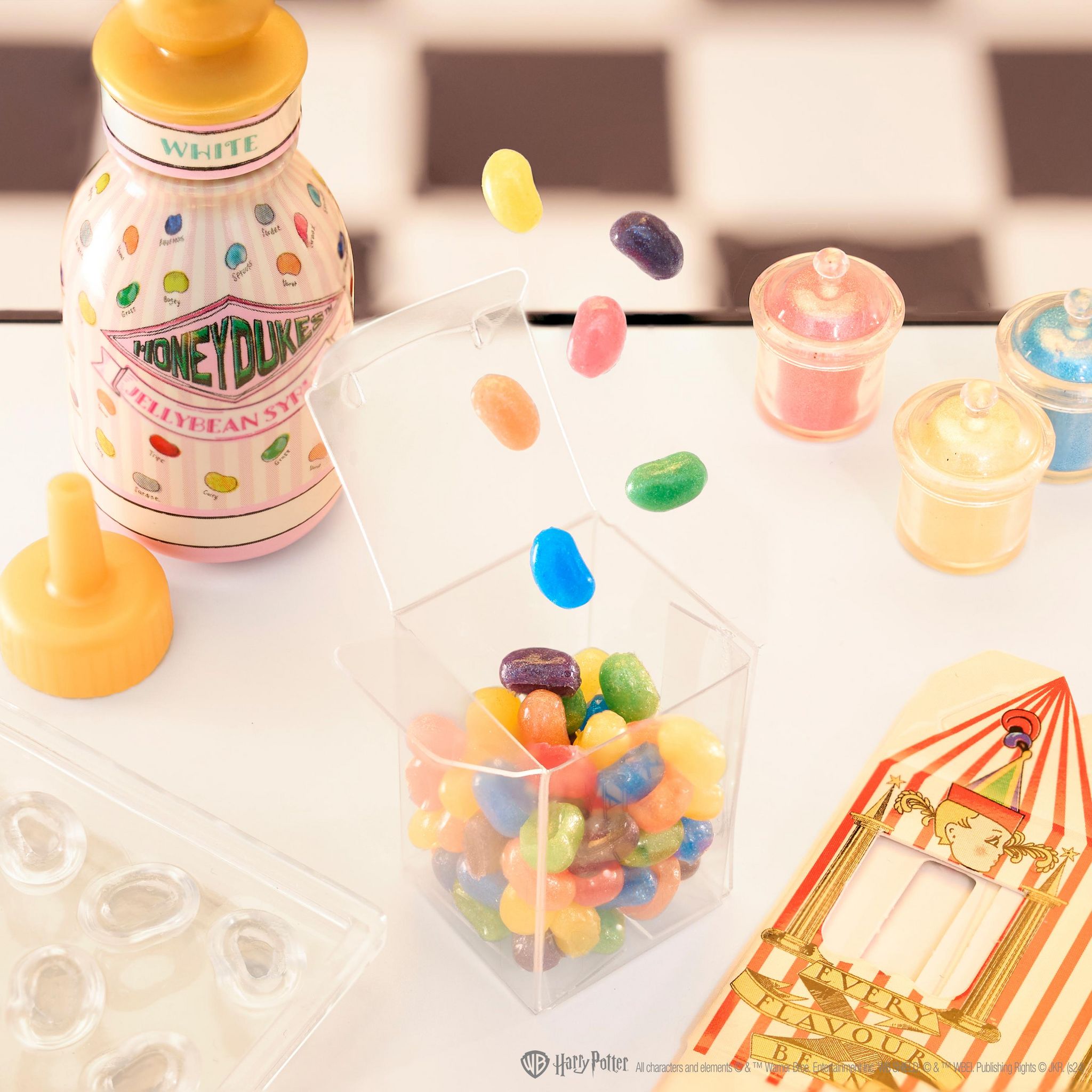 Voir la diapositive 10 : MINIVERSE Boule Miniverse Make It Harry Potter - Honeydukes