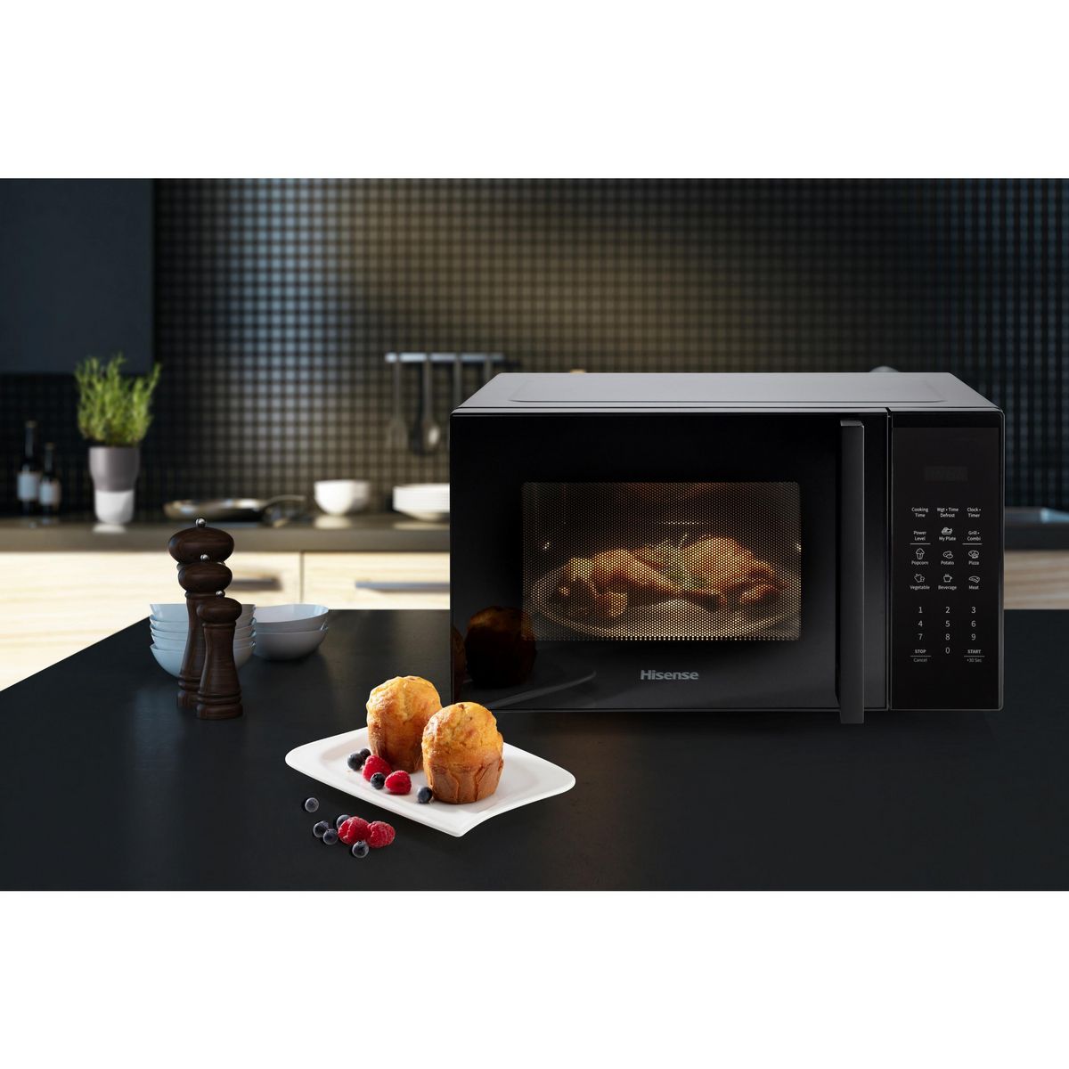 HISENSE Micro-ondes gril 3838782637919 - 900 W - Capacité 29 L - Noir