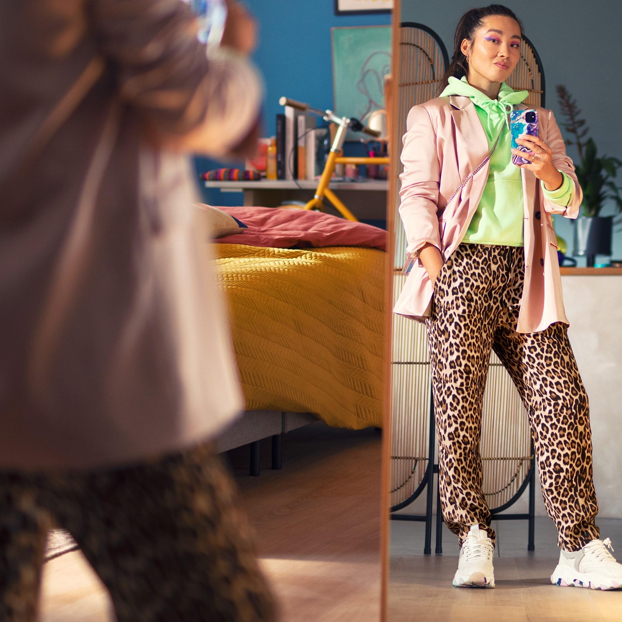 Voir la diapositive 8 : PHILIPS Défroisseur Vertical STH3010/70