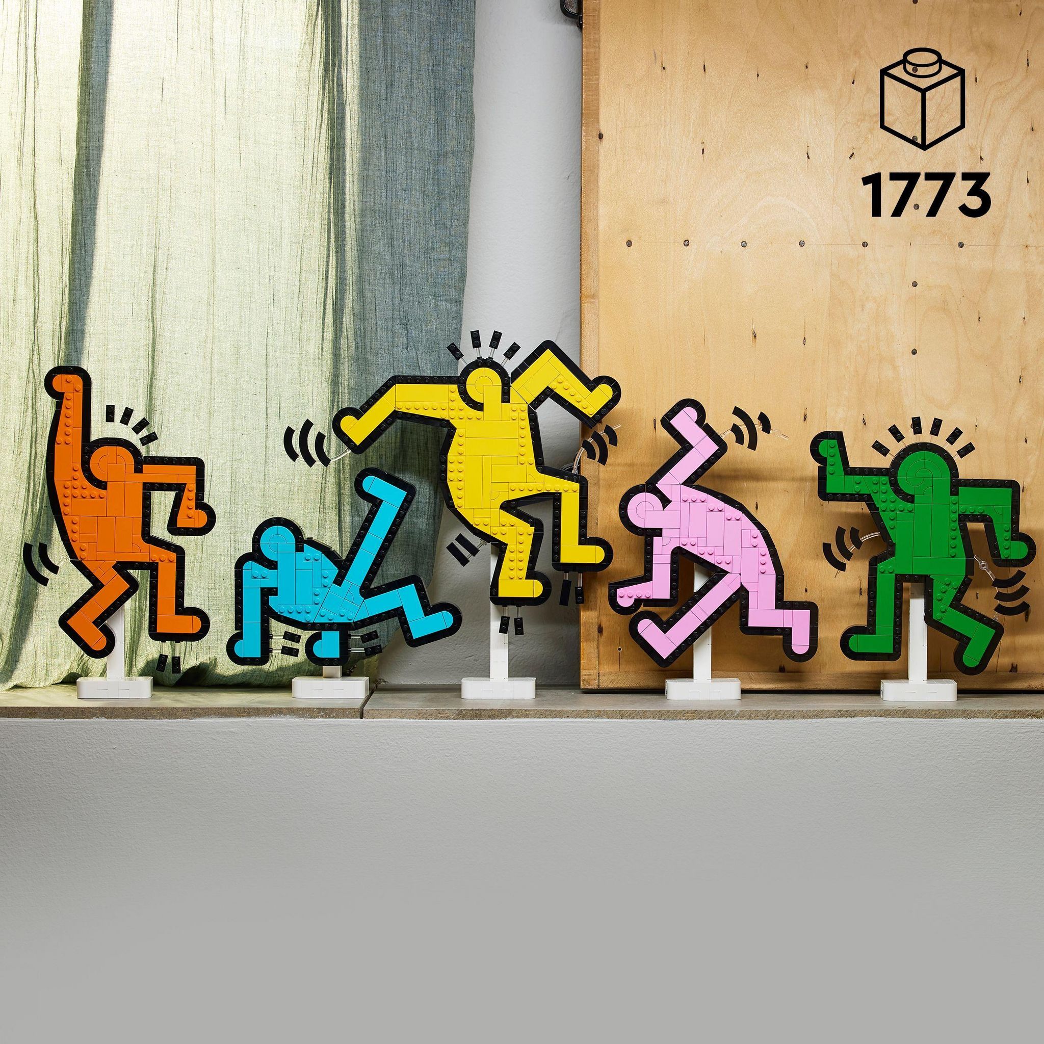 Voir la diapositive 3 : LEGO ART 31216 - Les Figures Dansantes Keith Haring