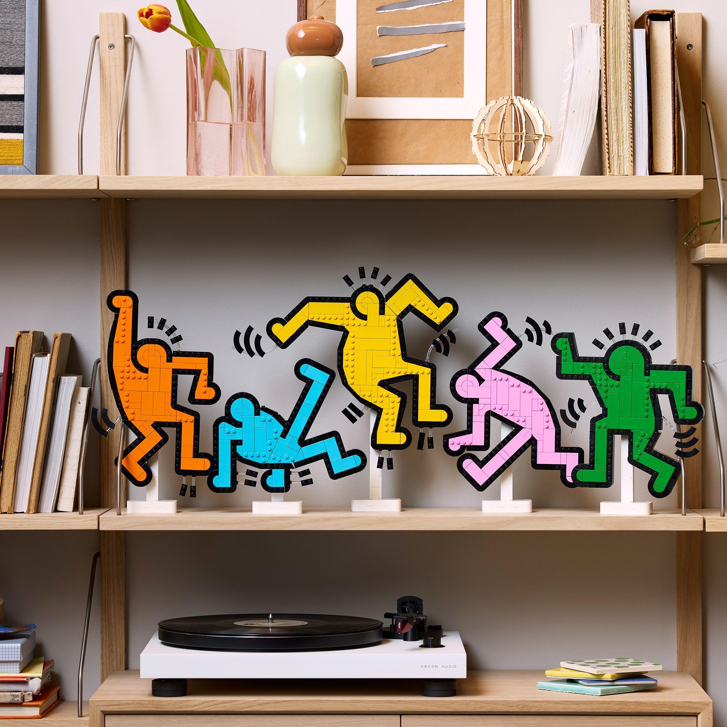 Voir la diapositive 4 : LEGO Art 31216 Keith Haring – Les Figures Dansantes - Set de Construction pour Adulte