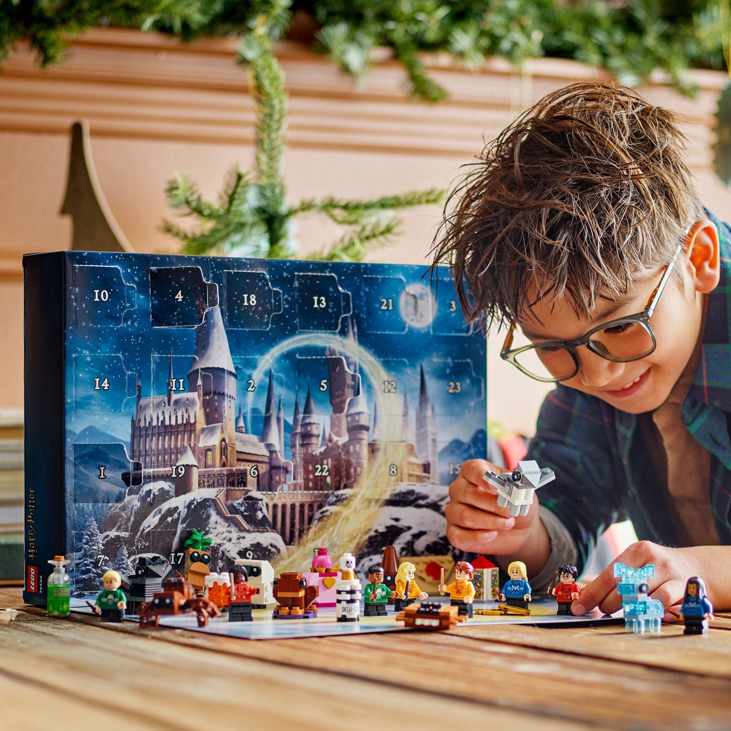Voir la diapositive 7 : LEGO Calendrier de L'avent Harry Potter 2025 76456