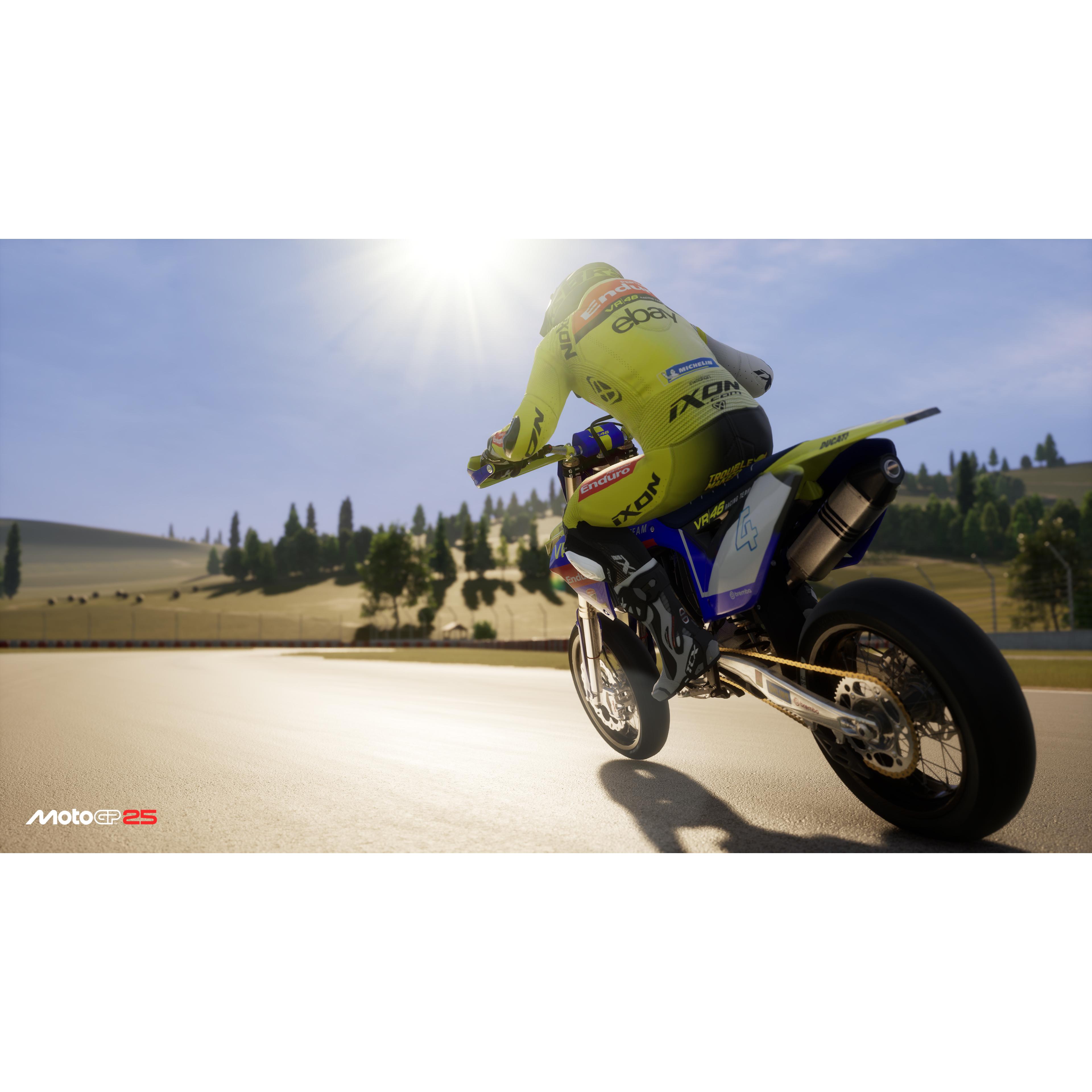 Voir la diapositive 5 : MotoGP 25 Day One Edition PS5