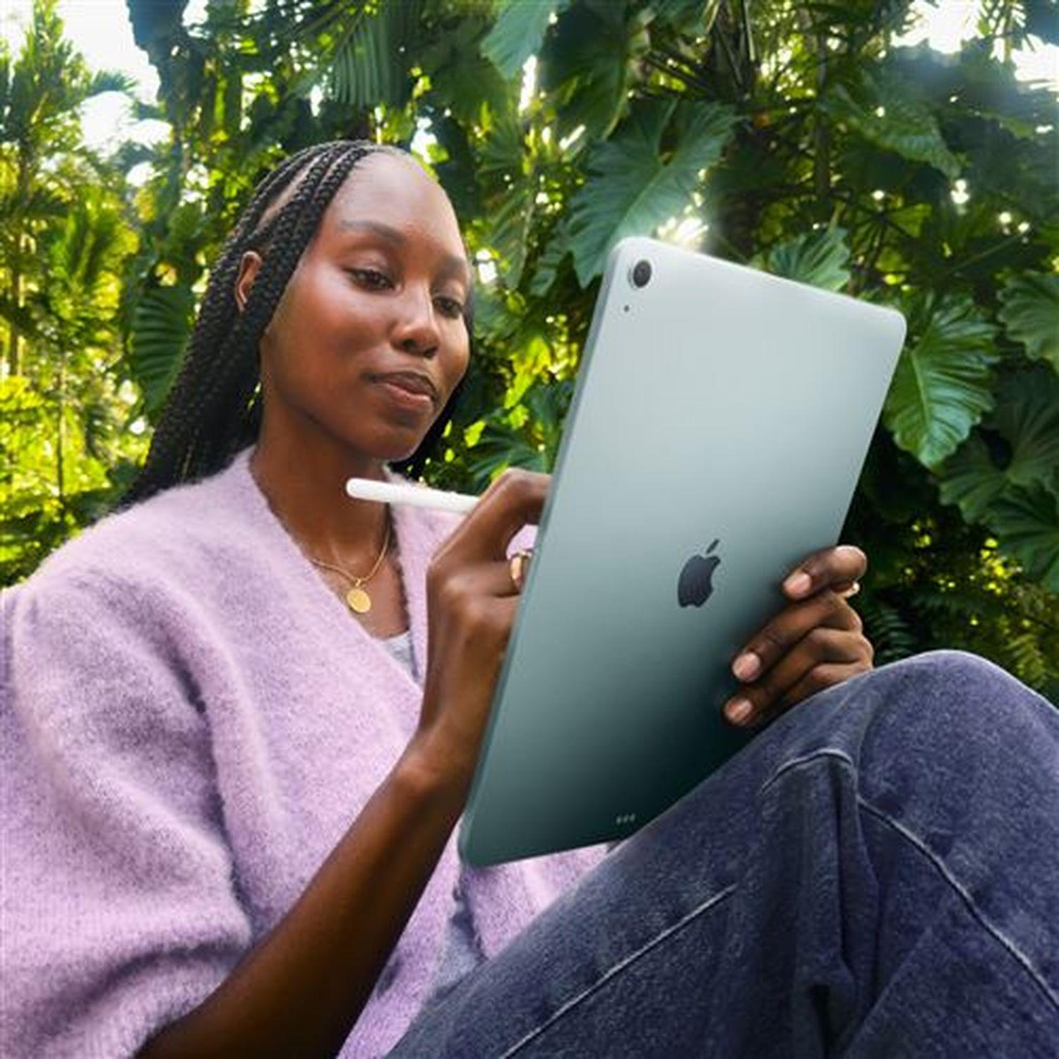 Voir la diapositive 8 : APPLE Tablette Tactile iPad Air 13 pouces 128Go Puce M3 WIFI 7ème génération - Gris Sidéral