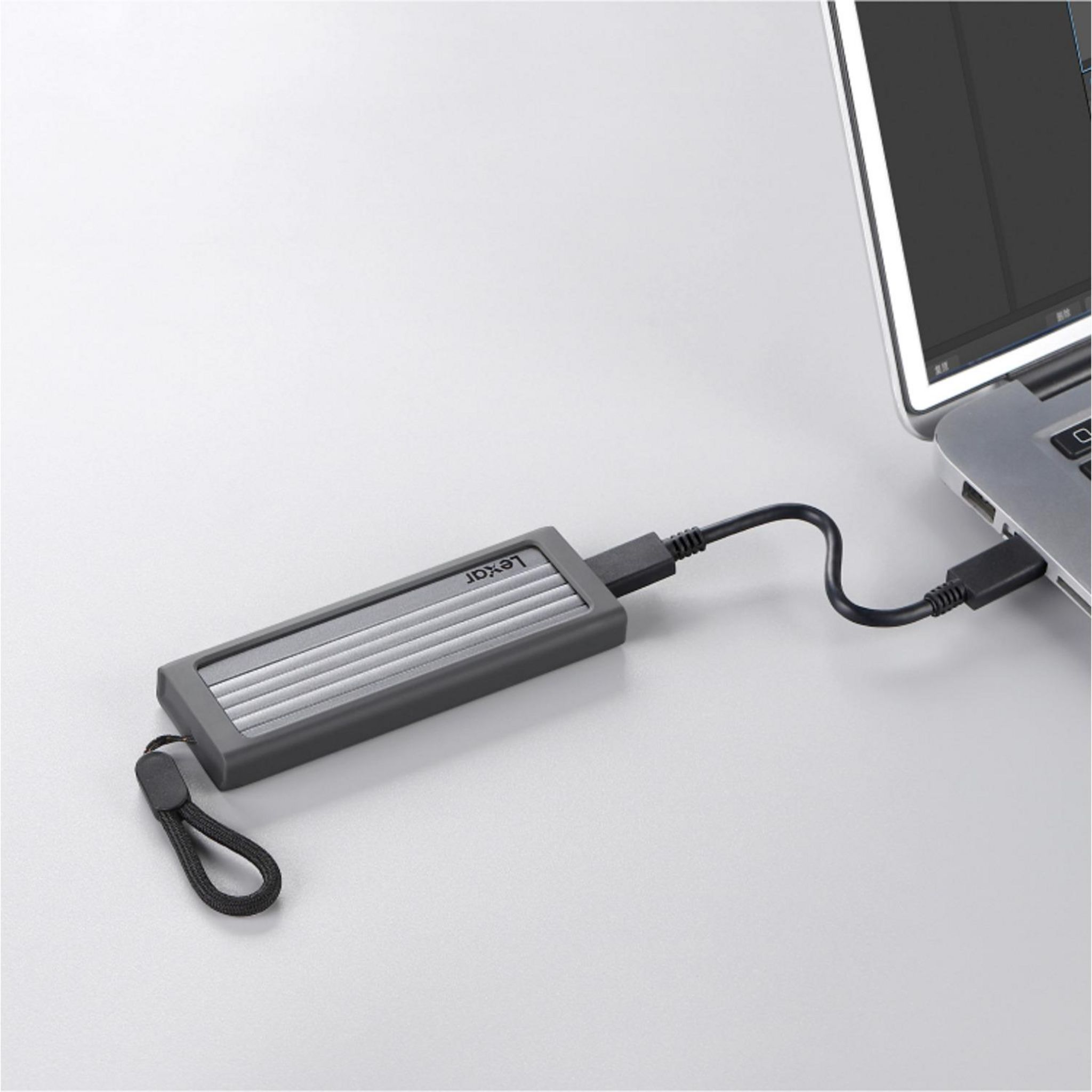 Voir la diapositive 2 : Disque SSD externe Lexar E6 2To USB 3.2 GEN2 -  Noir