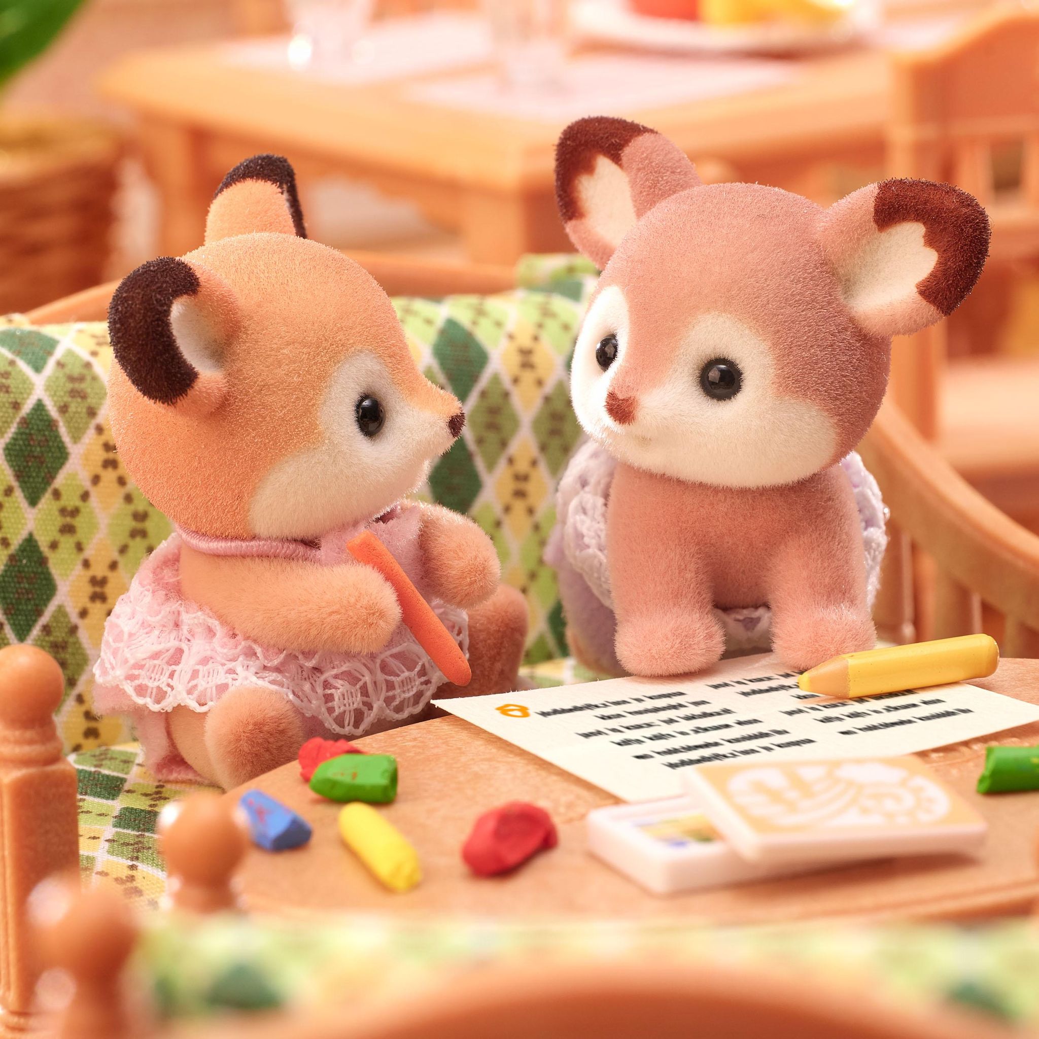 Voir la diapositive 4 : EPOCH D'ENFANCE Les jumeaux biches Famille Sylvanian