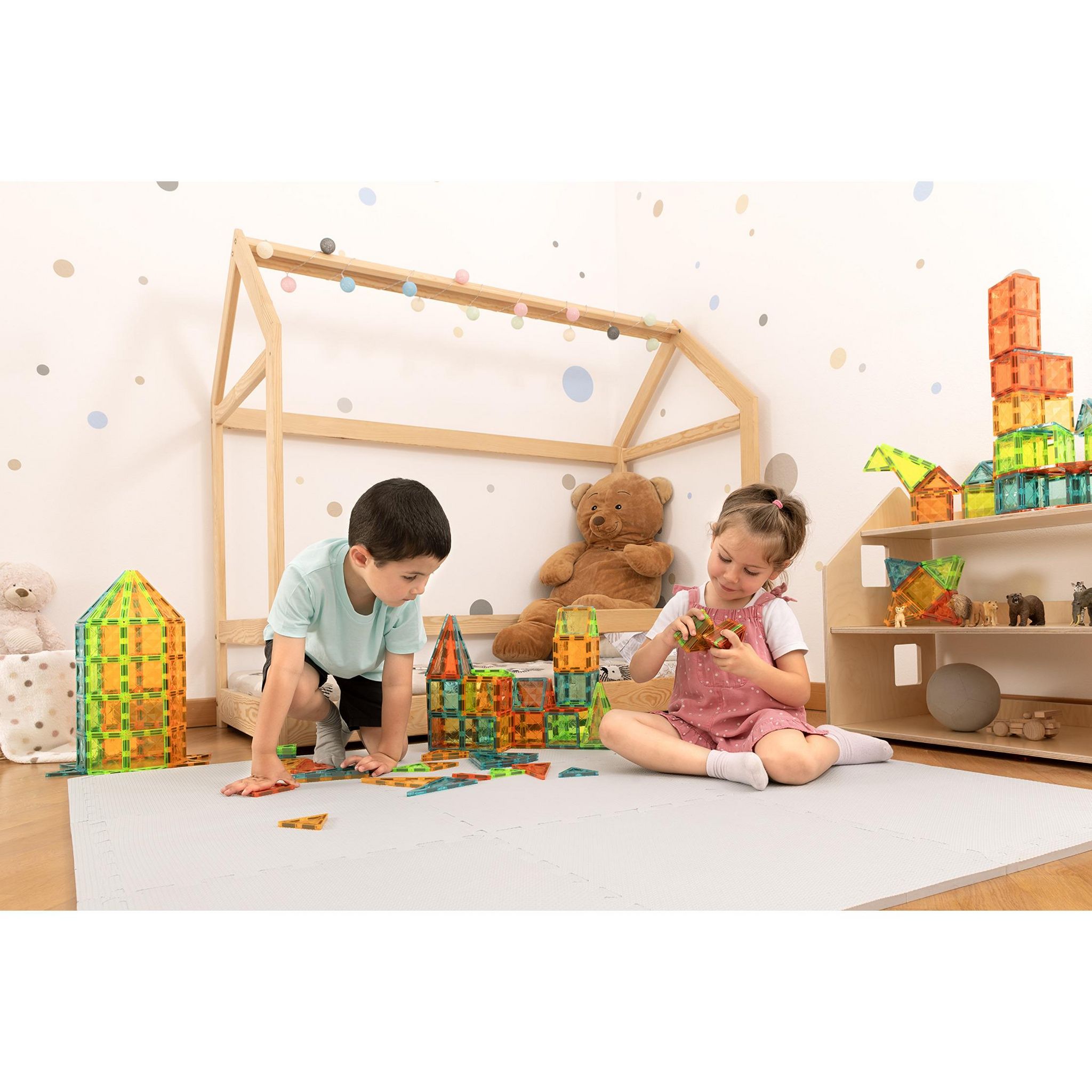 Voir la diapositive 8 : GEOMAG Jeu Magnetic Tiles 44 pièces