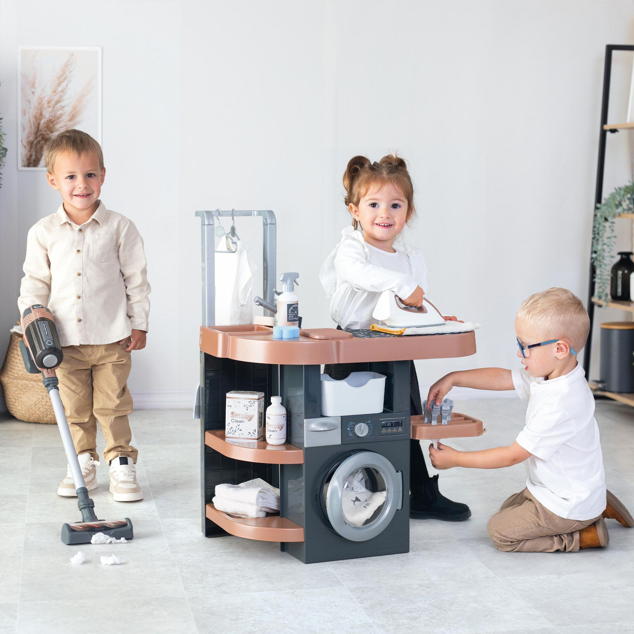 Voir la diapositive 4 : SMOBY Buanderie pour laver et nettoyer le linge Rowenta