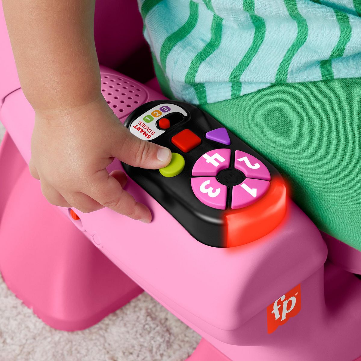 MATTEL Mon fauteuil musical rose