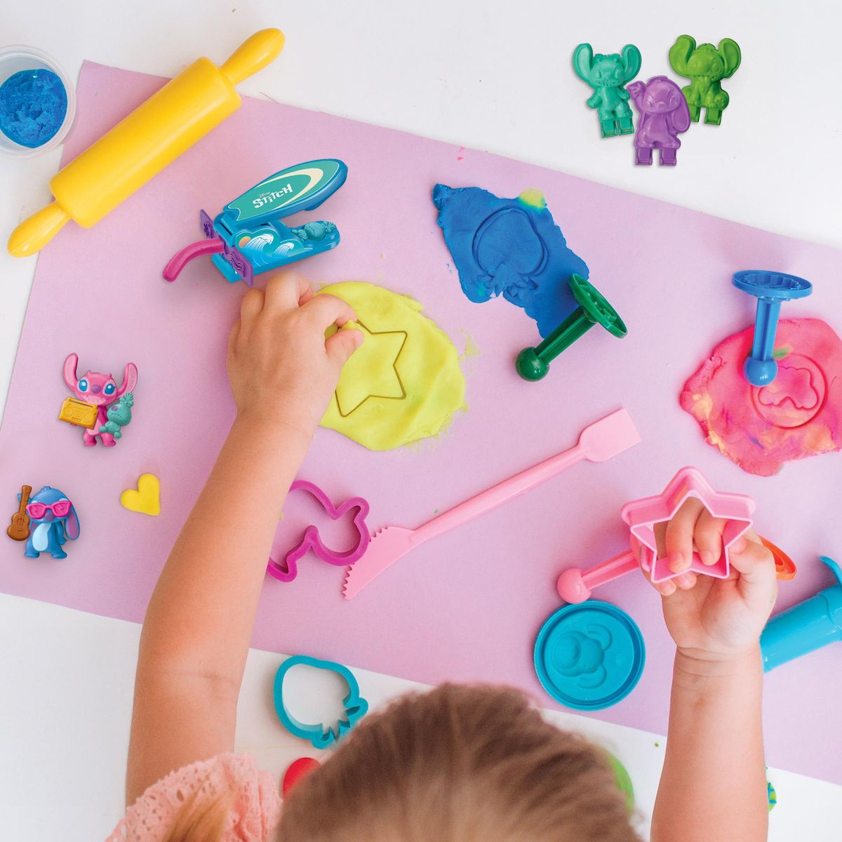 LEXIBOOK Kit Pate à modeler Stitch