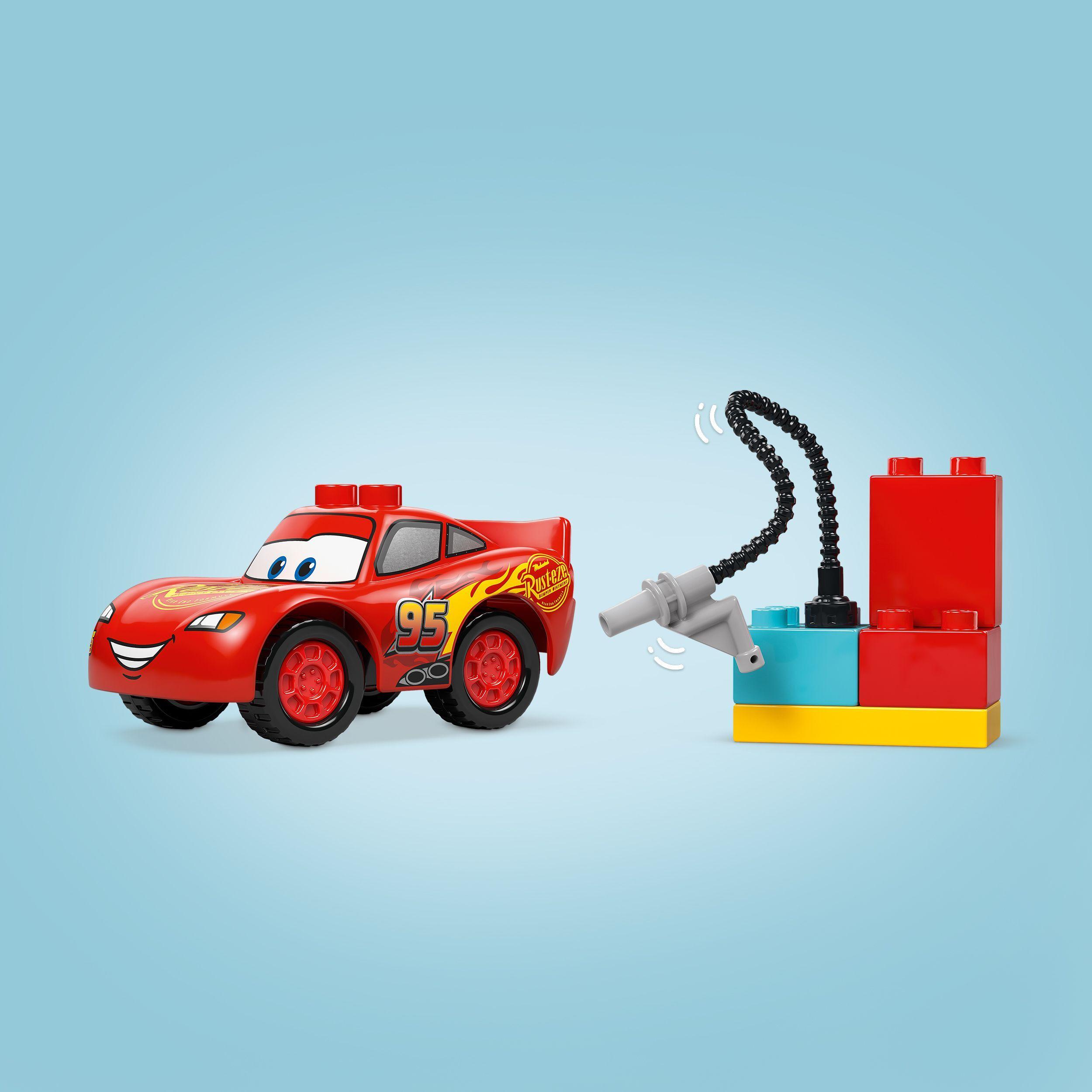 Voir la diapositive 5 : LEGO DUPLO │ Disney Et Pixar Cars 10456 La Visite De Mcqueen Au Garage De Doc - Jeu 2 Ans
