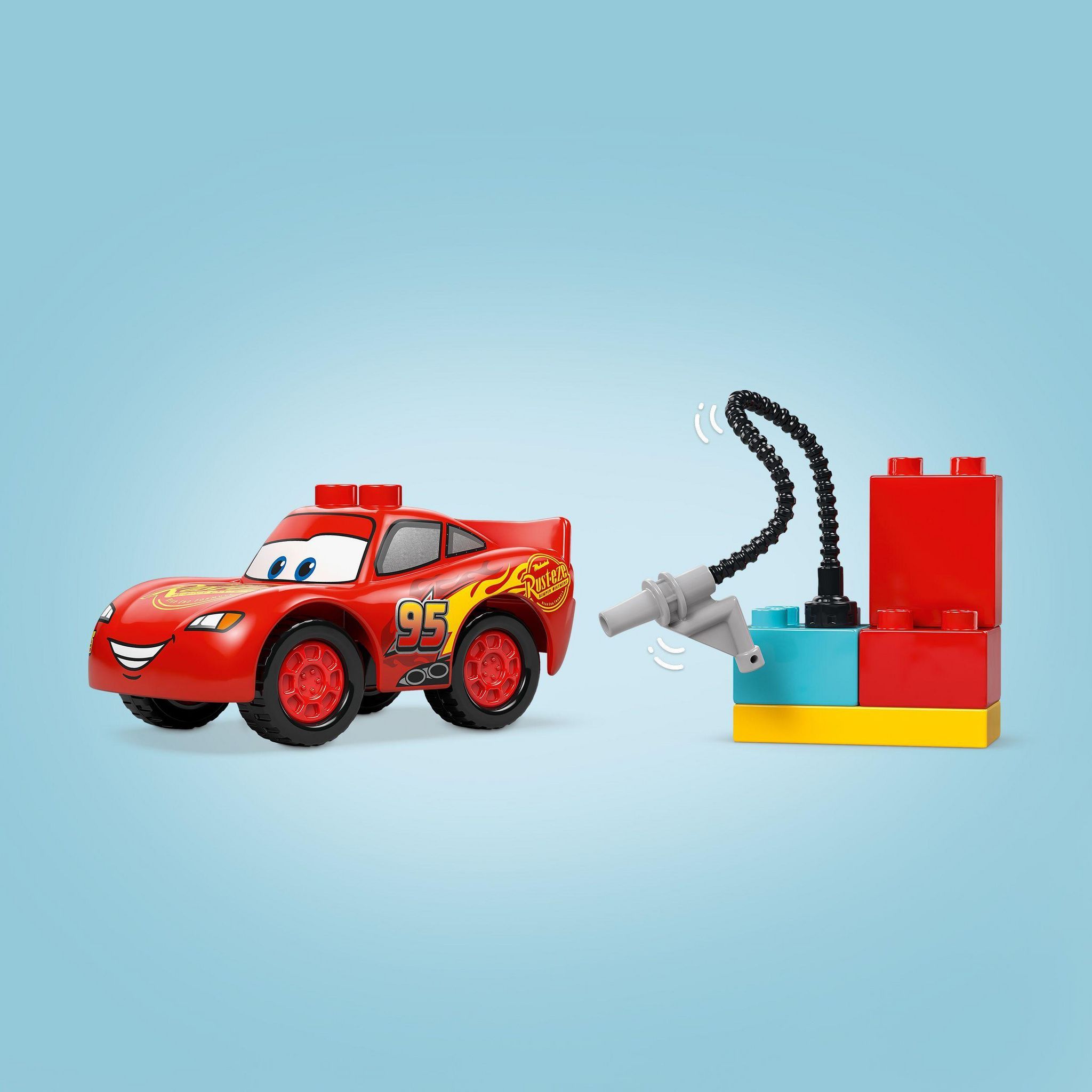 Voir la diapositive 5 : LEGO DUPLO 10456 - La visite de Mc Queen au Garage de Doc