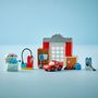 Voir la diapositive 6 : LEGO DUPLO 10456 - La visite de Mc Queen au Garage de Doc