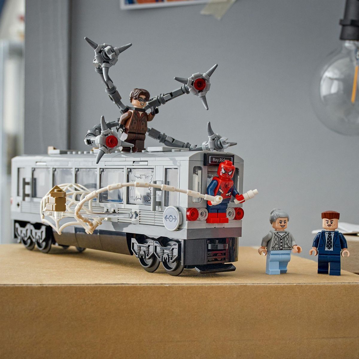 LEGO Marvel 76321 - La Scène de train de Spiderman et Docteur Octopus