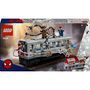 Voir la diapositive 8 : LEGO Marvel 76321 - La Scène de train de Spiderman et Docteur Octopus