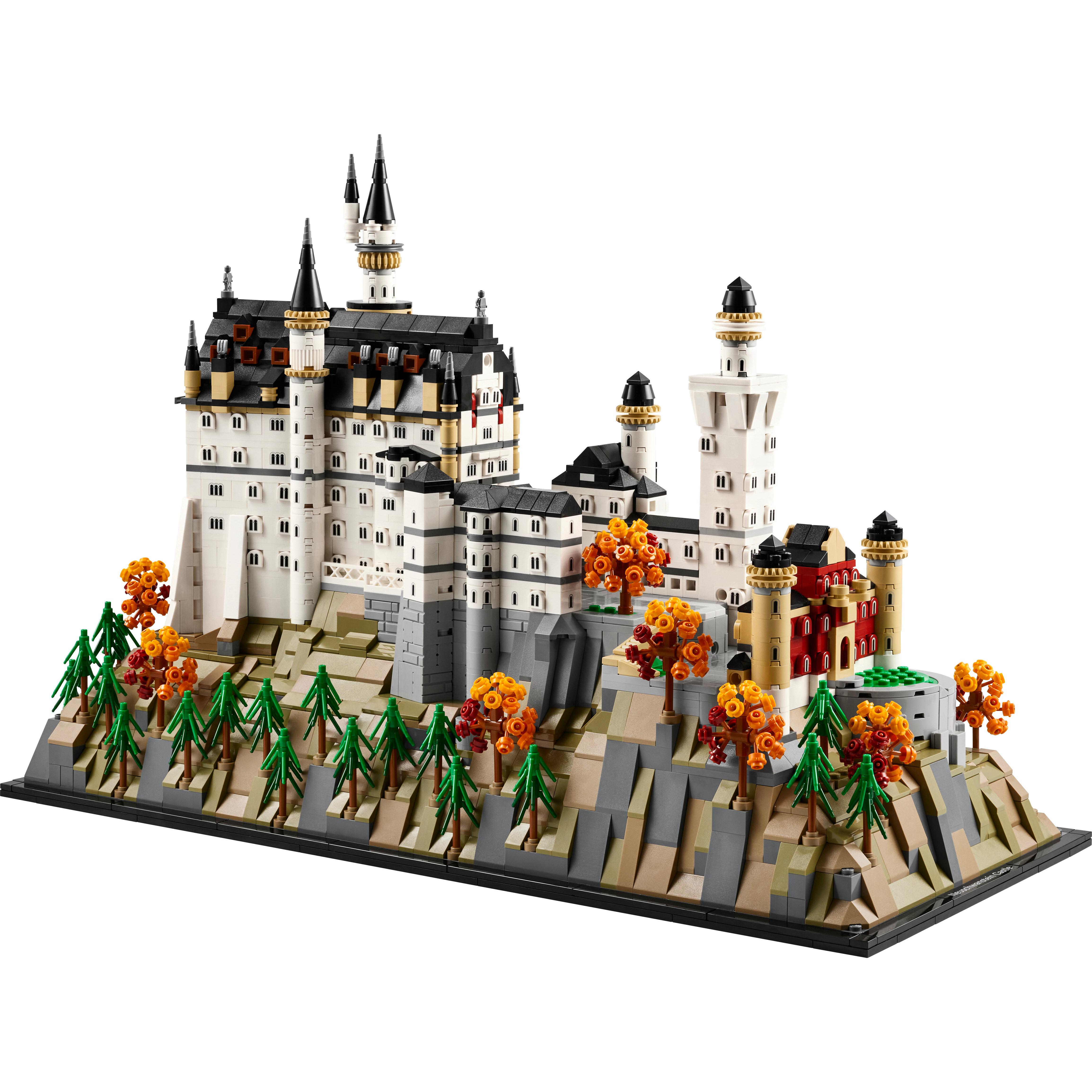 Voir la diapositive 2 : LEGO Architecture 21063 Le Château de Neuschwanstein - Set de Construction pour Adulte
