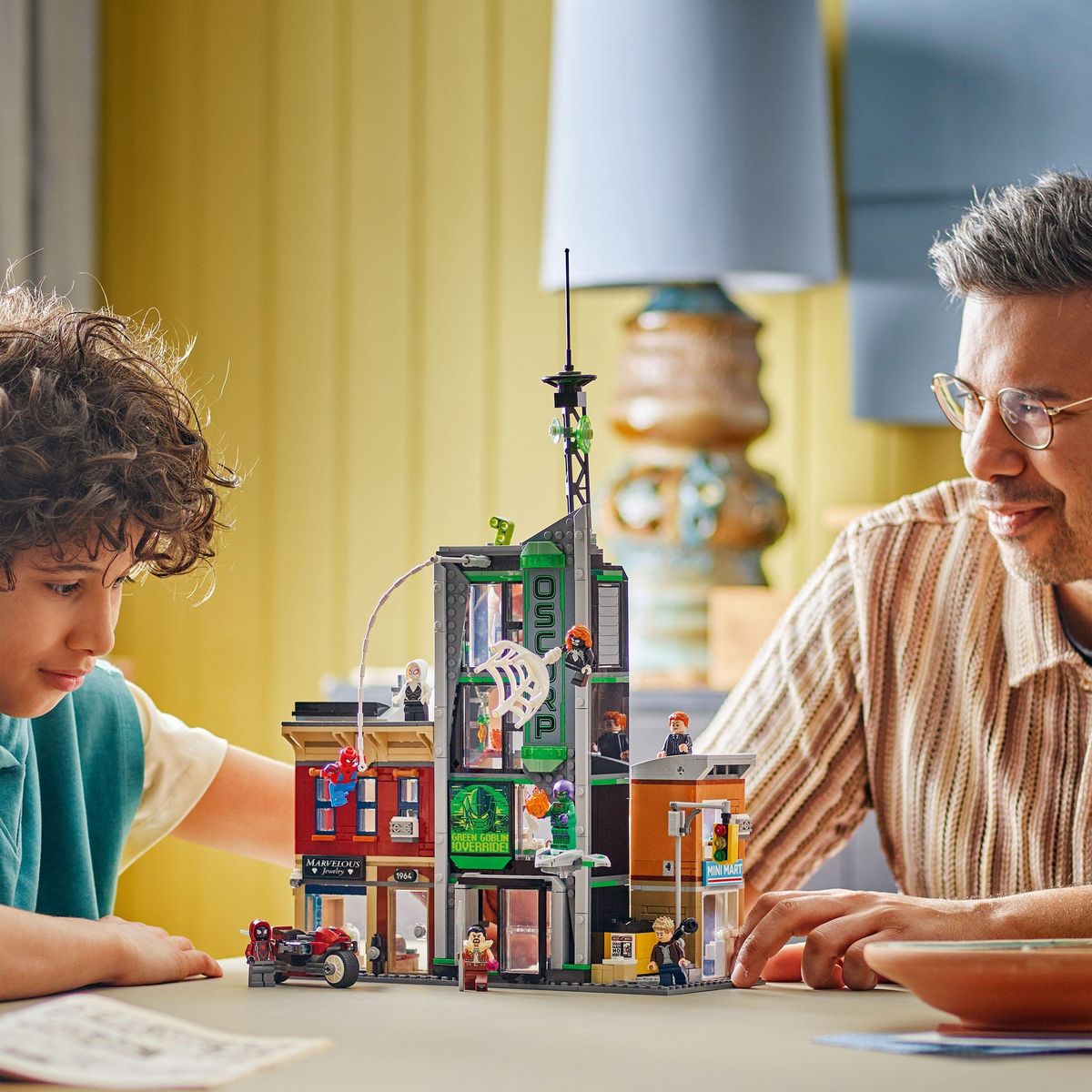 LEGO Marvel 76324 - Spider Man contre Oscorp