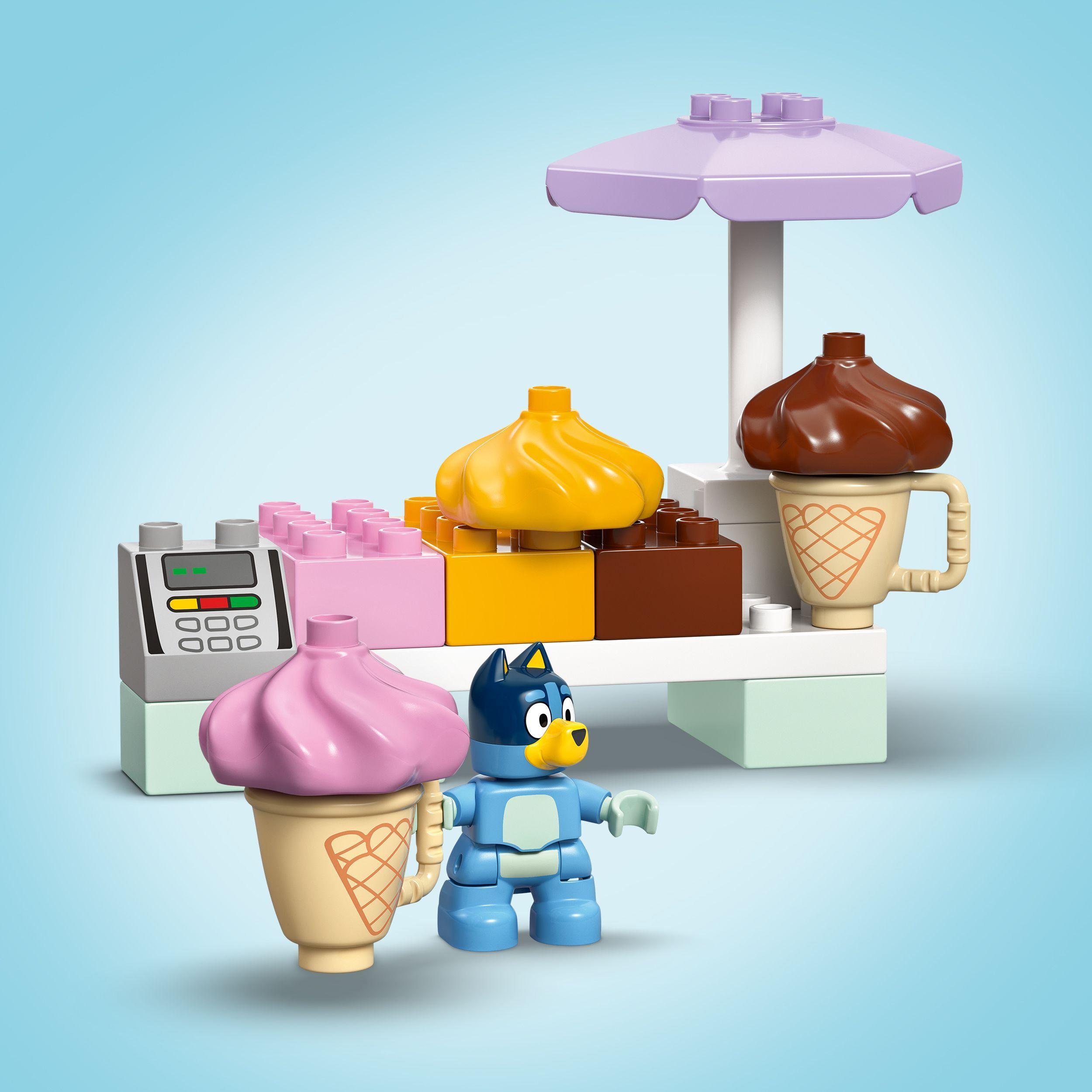 Voir la diapositive 4 : LEGO DUPLO 10458 Visite chez le Marchand de Glace avec Bluey - Jeu de Construction 2 ans