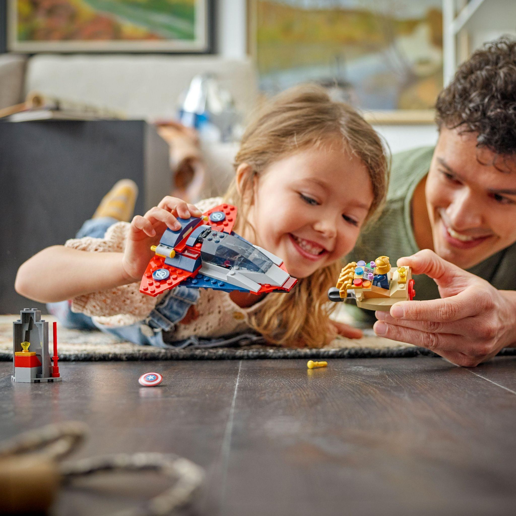 Voir la diapositive 7 : LEGO Marvel 76319 Captain America contre Thanos - Jouet Avion pour Enfants dès 4 ans