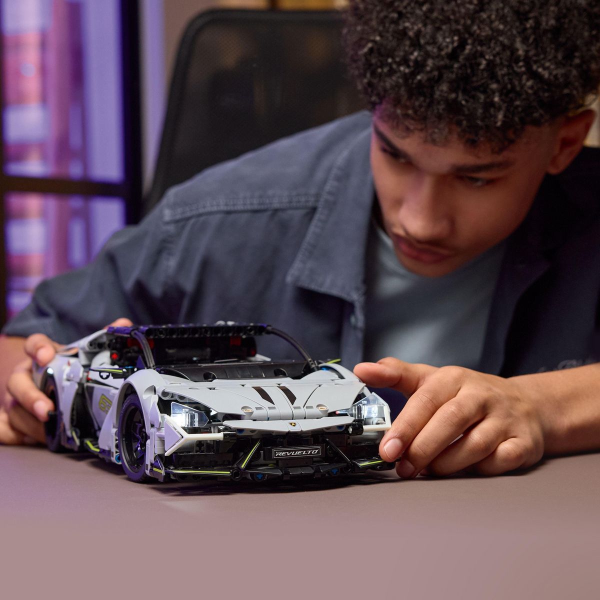 LEGO Technic 42214 - Supercar Lamborghini Revuelto