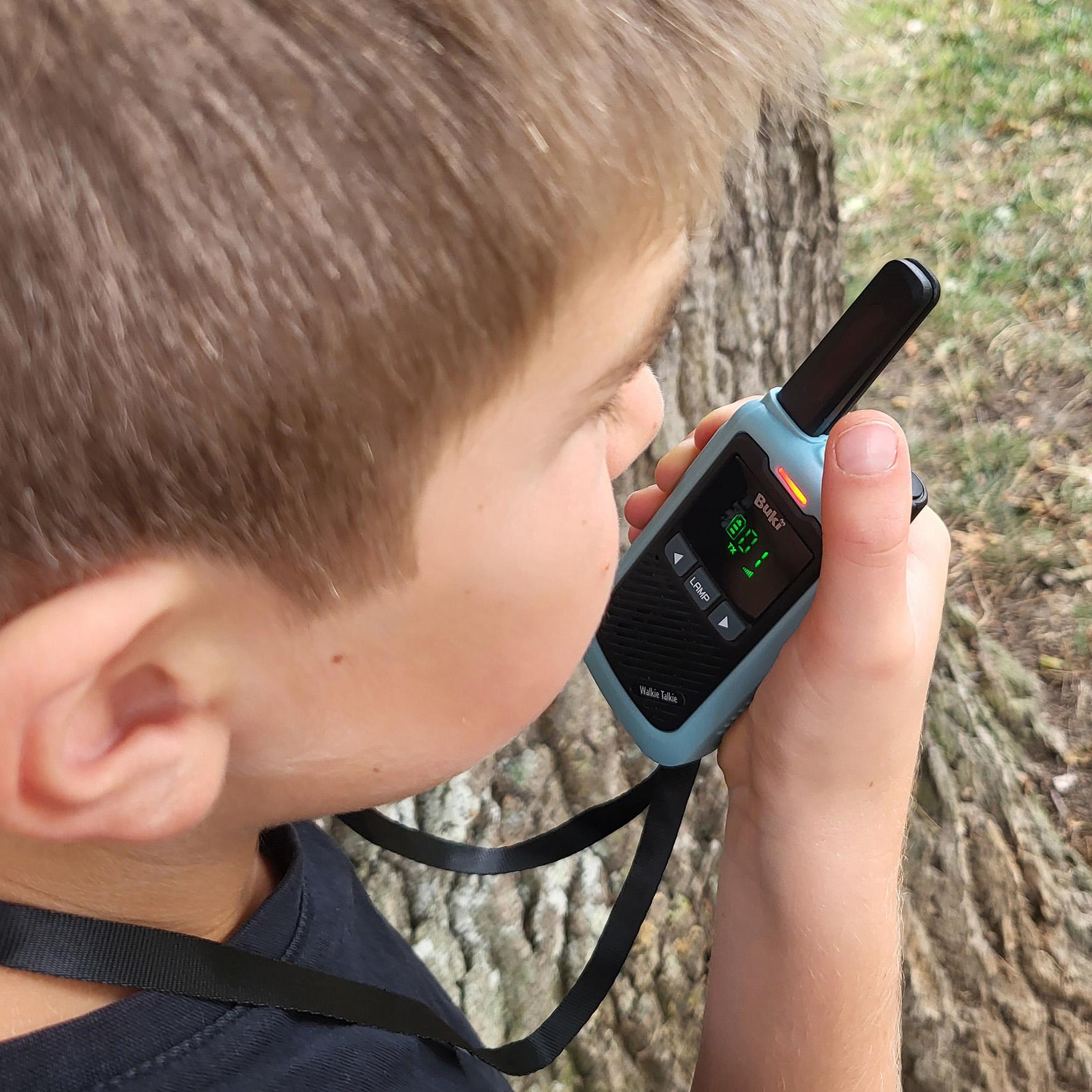 Voir la diapositive 4 : BUKI Walkies Talkies Rechargeable