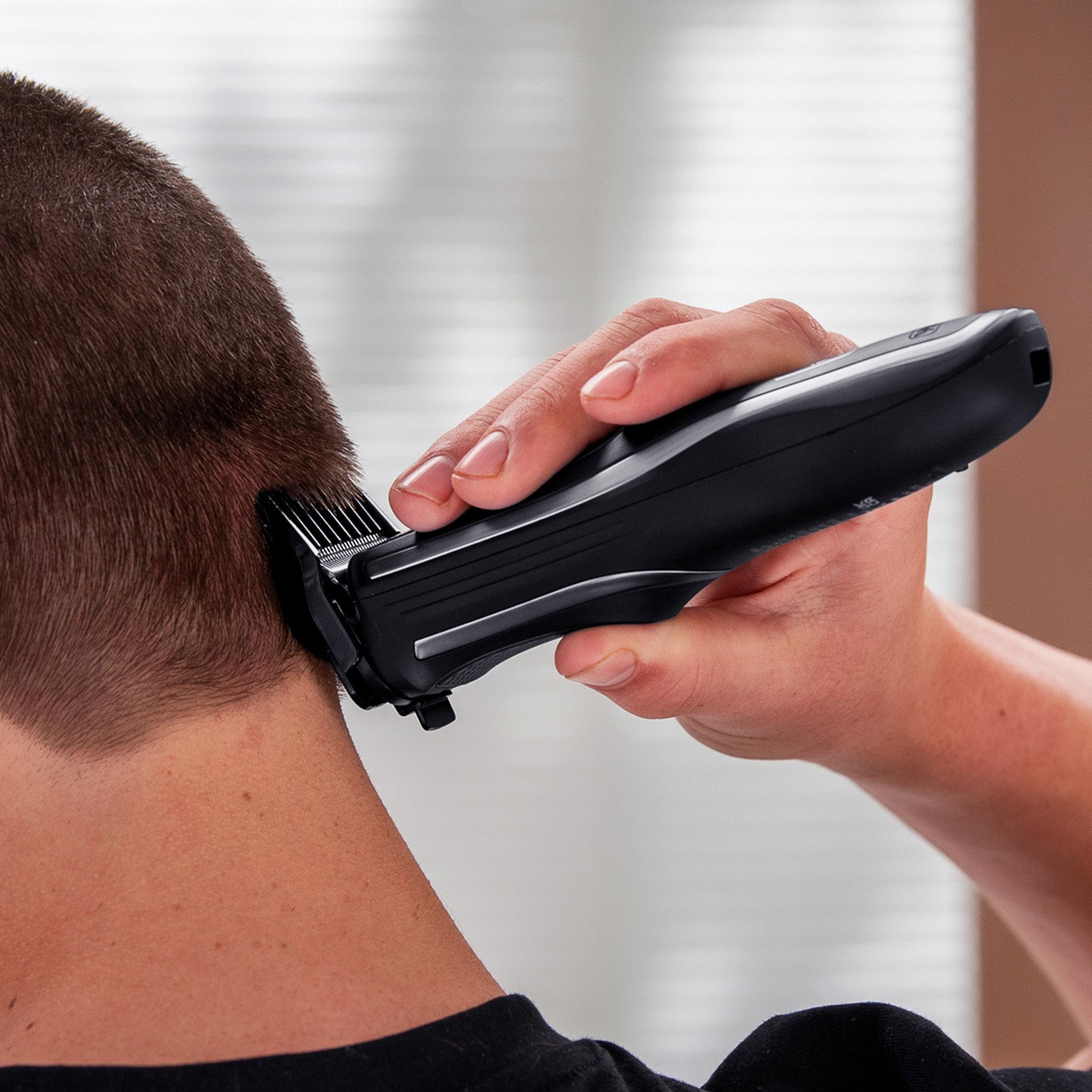 Voir la diapositive 10 : WAHL Tondeuse cheveux SELF CLIP - Noir