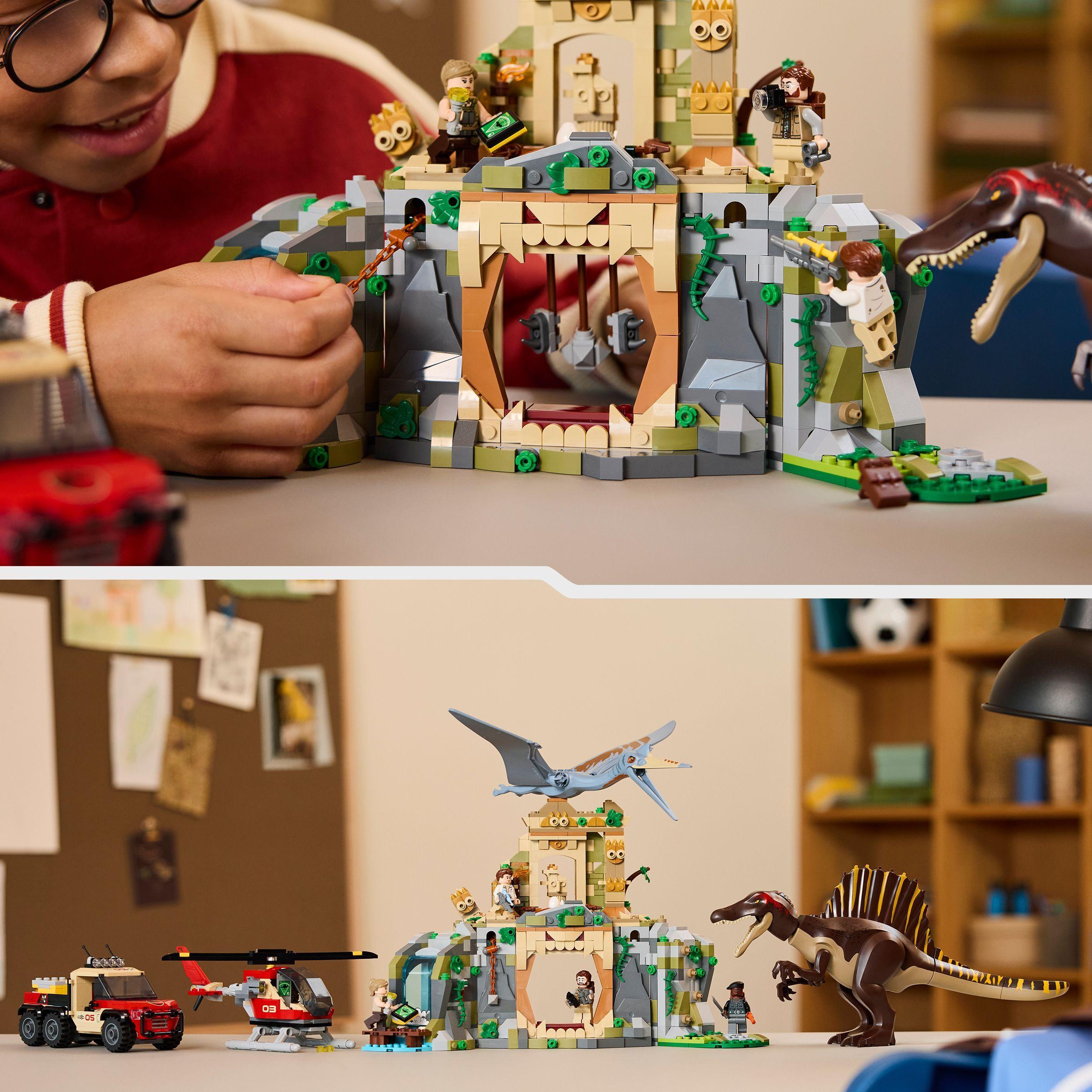 Voir la diapositive 6 : LEGO Jurassic World 76976 Mission Aérienne avec le Spinosaure et le Quetzalcoatlus - Jeu