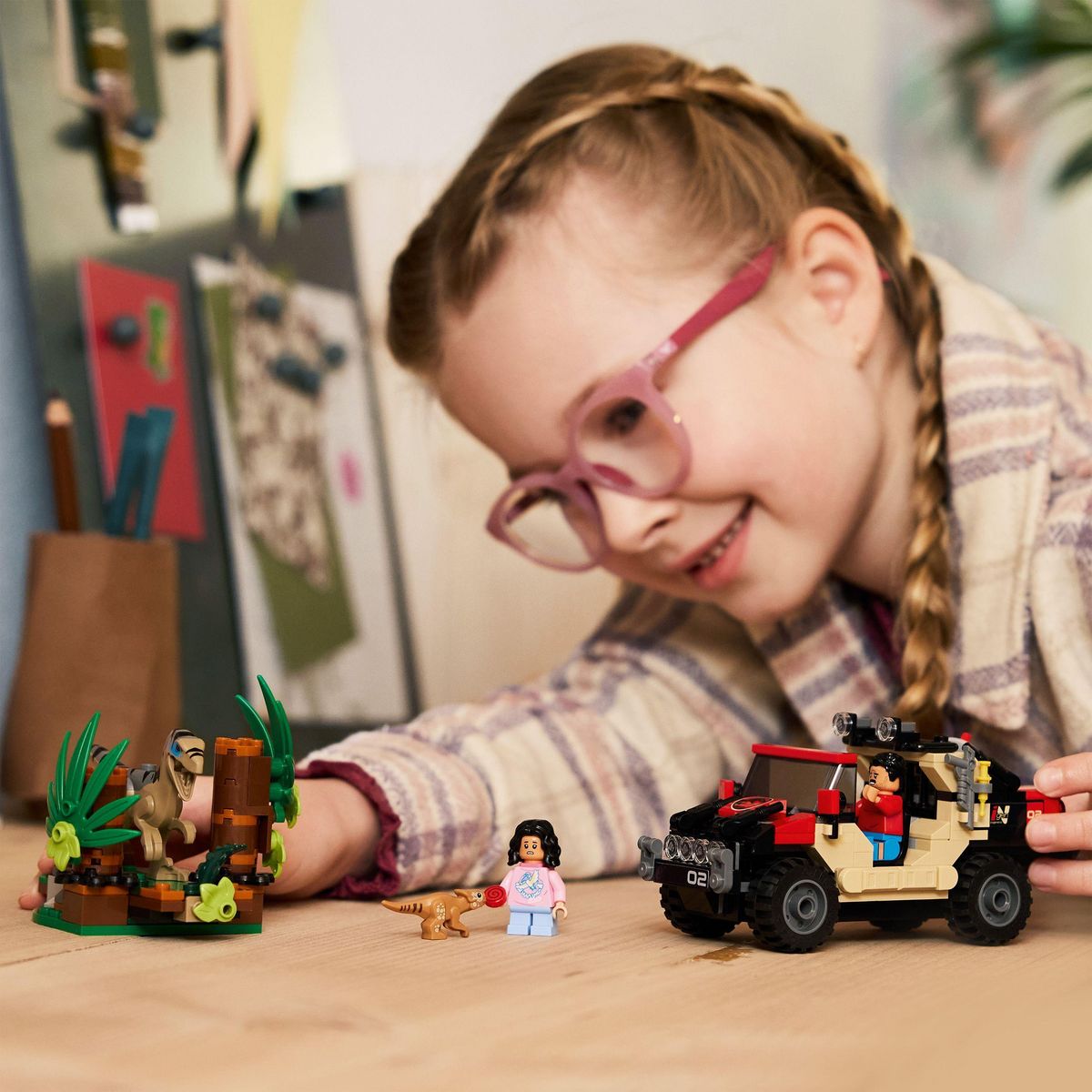 LEGO Jurassic World 76972 - Le Vélociraptor et l'évasion en 4X4