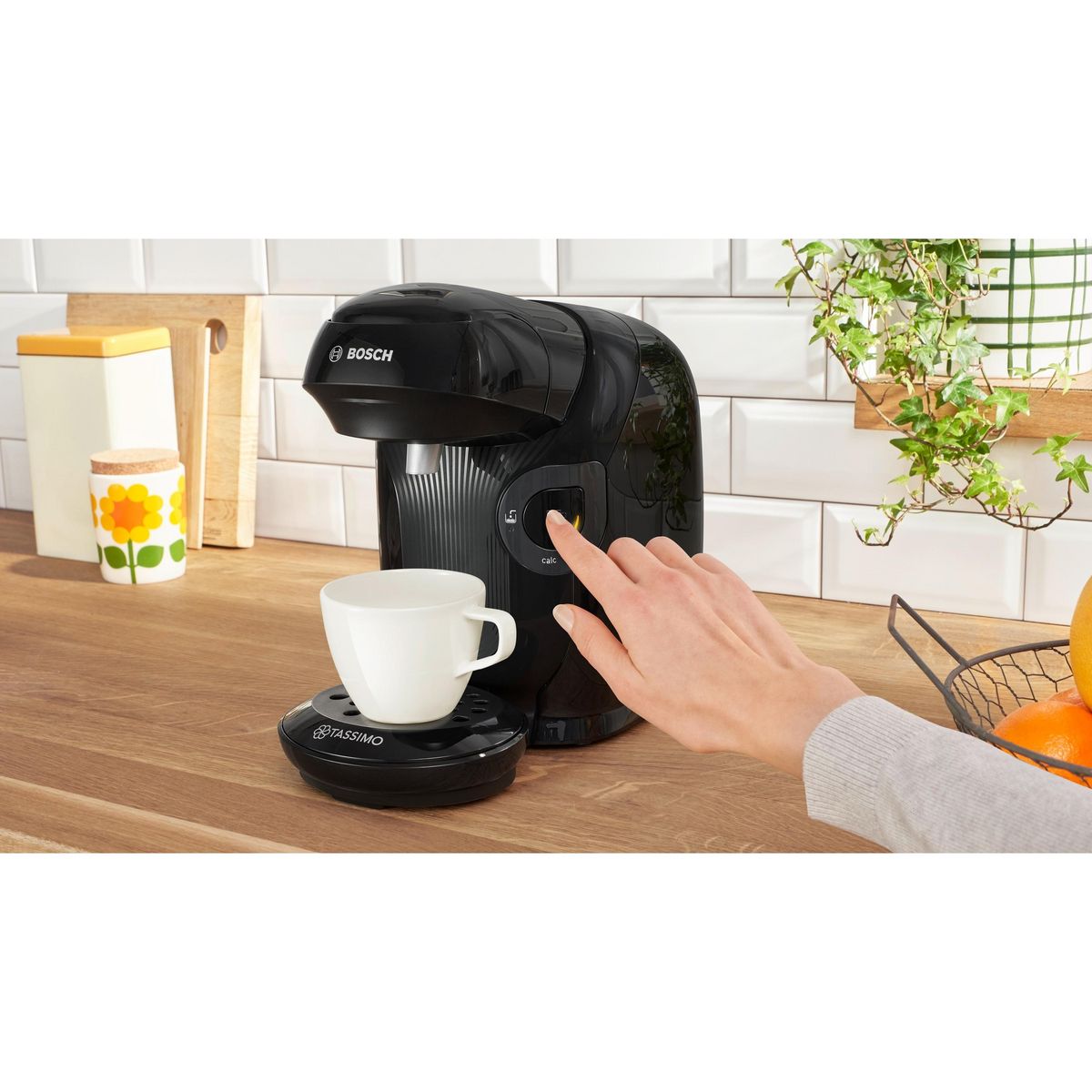 BOSCH Machine à café multi-boissons TAS112E - Noir