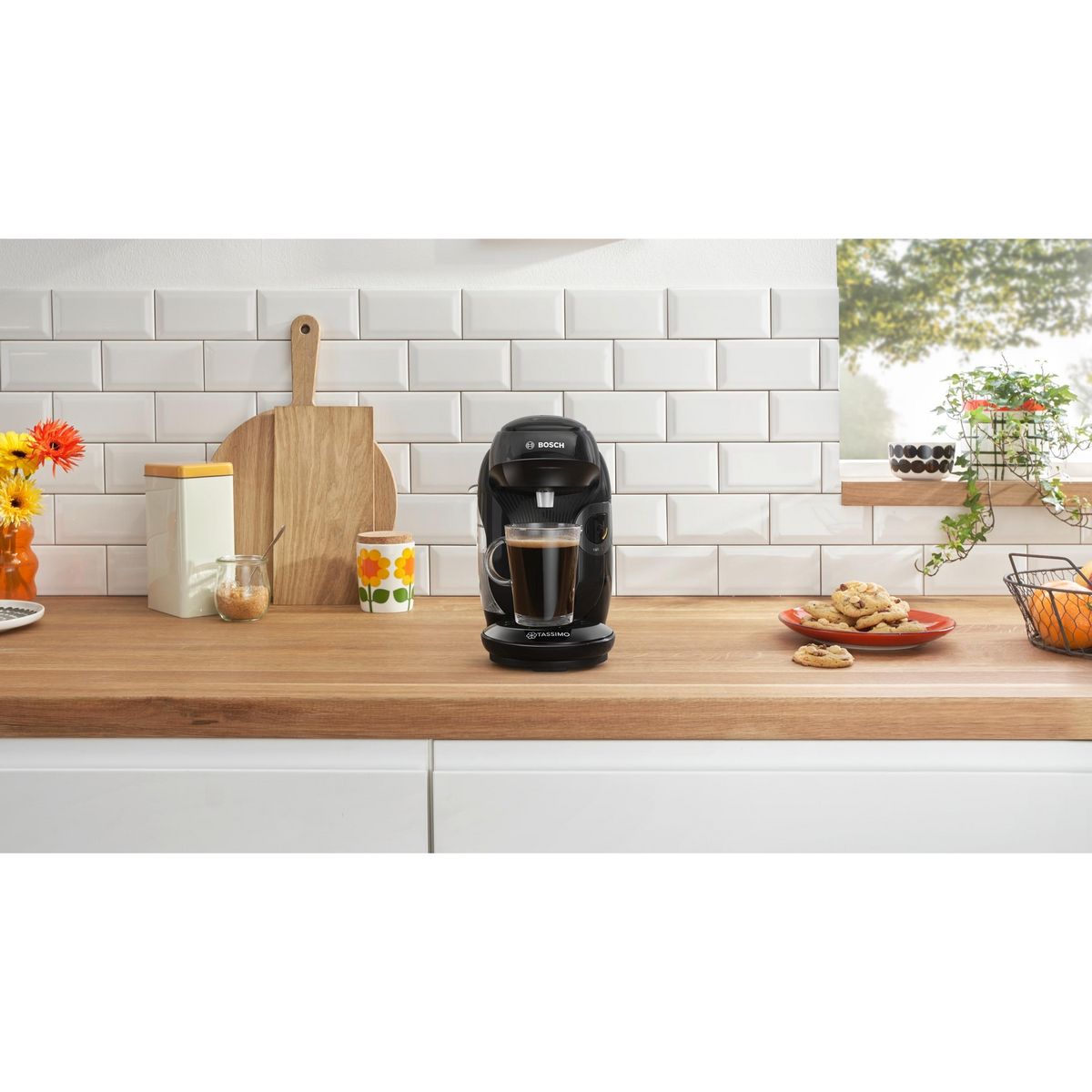 BOSCH Machine à café multi-boissons TAS112E - Noir