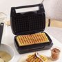 Voir la diapositive 10 : LAGRANGE Gaufrier 028362 - Noir