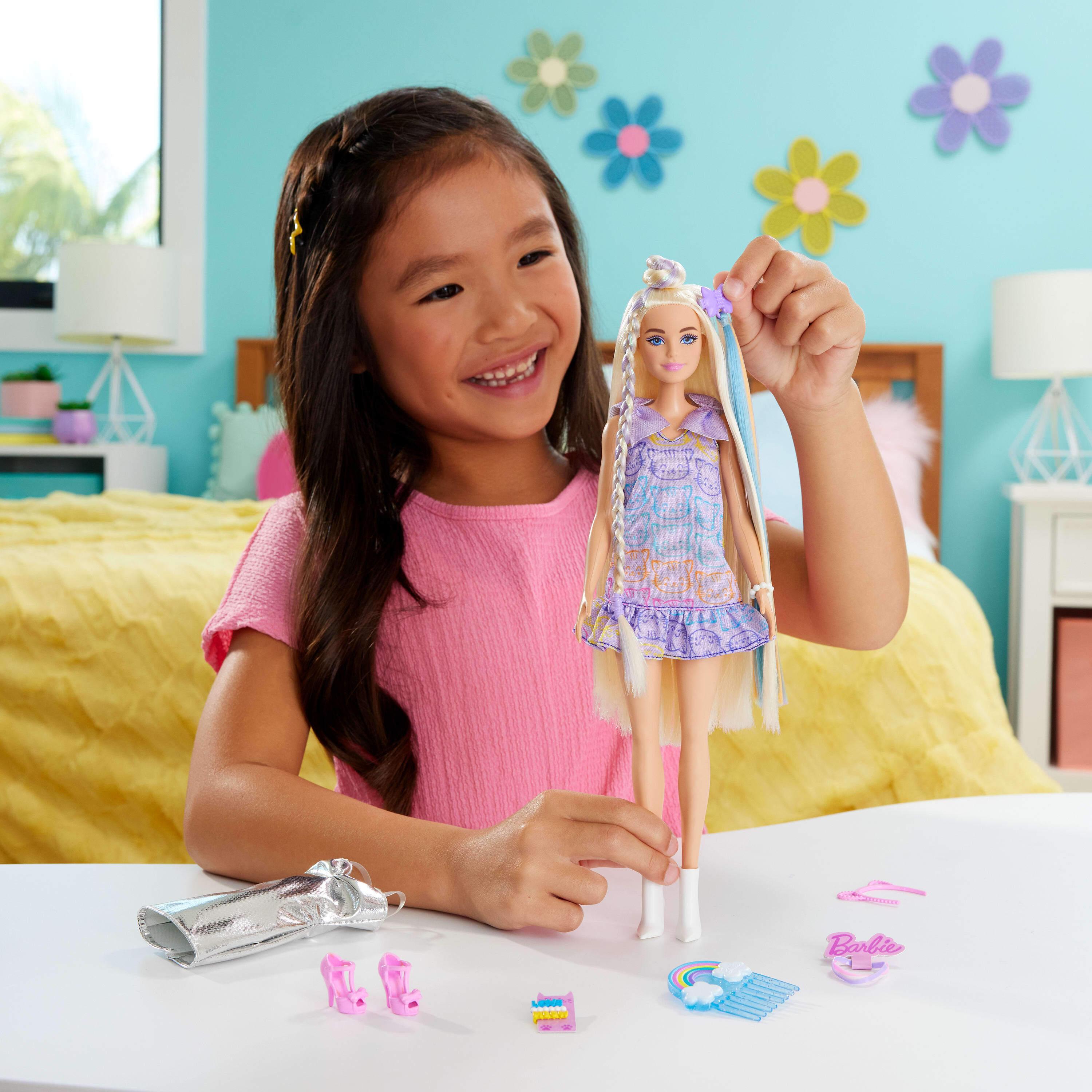 Voir la diapositive 5 : MATTEL Poupée Barbie Chevelure de rêve