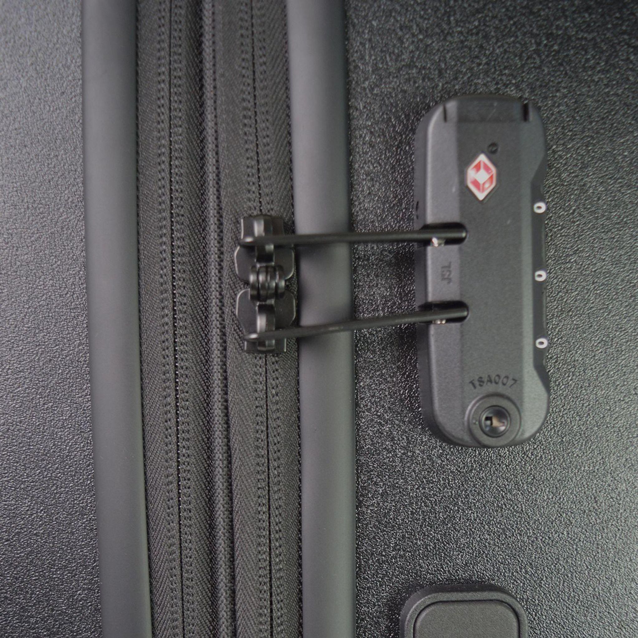 Voir la diapositive 7 : AIRPORT Valise ABS Equalizer 77cm - Noir