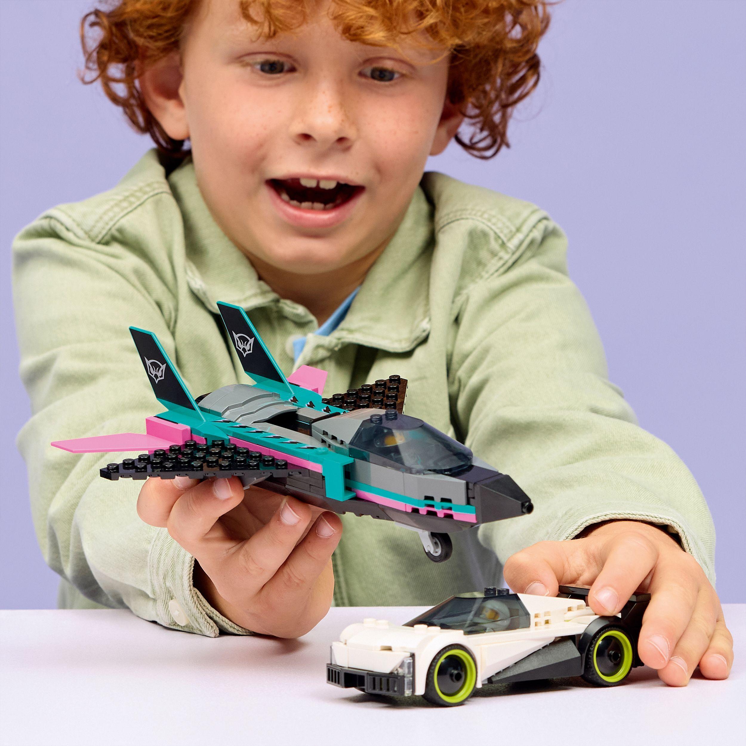 Voir la diapositive 7 : LEGO City 60489 Le Jet Contre la Voiture - Jouet de Construction dès 6 ans - Idée Cadeau
