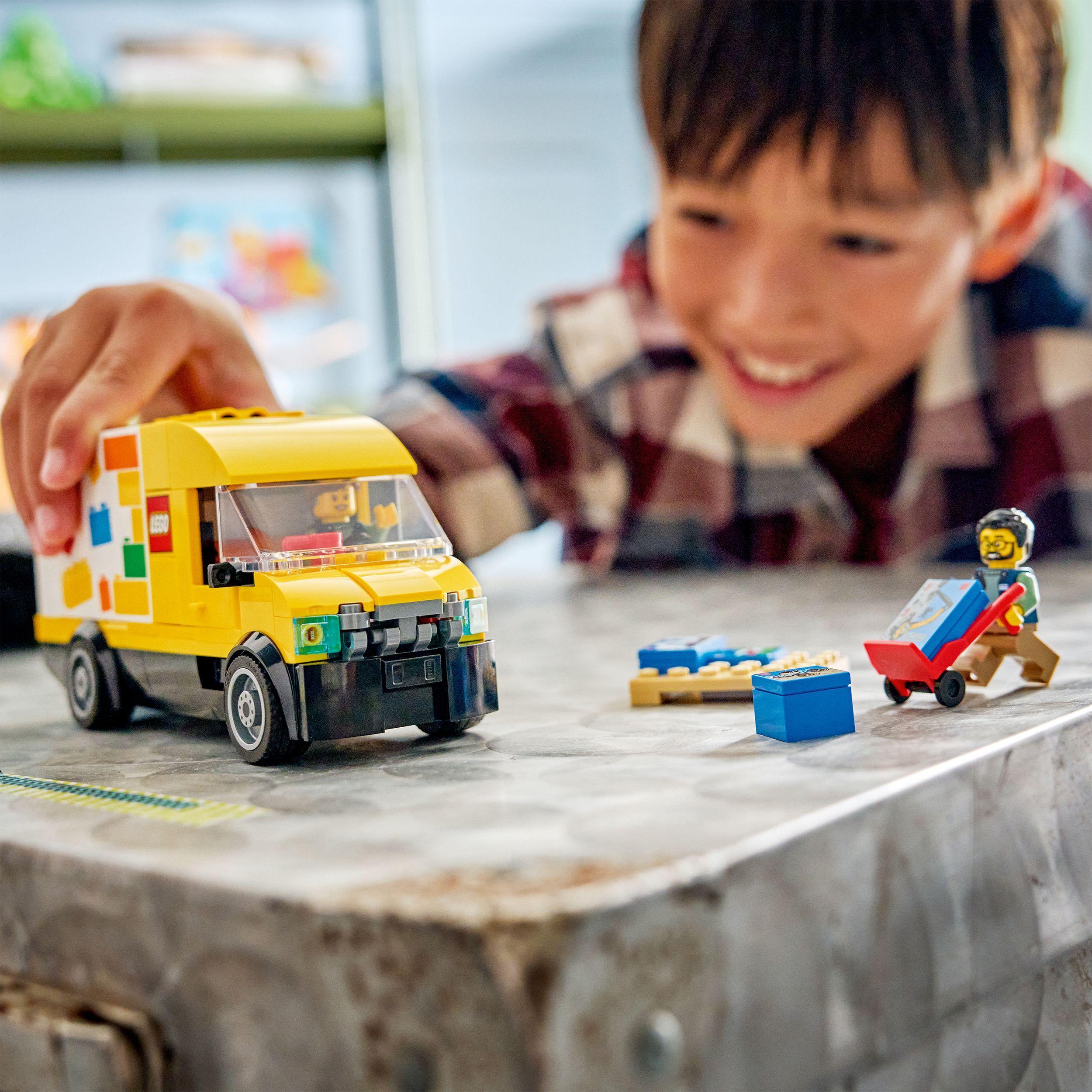 Voir la diapositive 7 : LEGO City 60500 Le Van LEGO - Jeu de Construction pour Garçon ou Fille dès 6 ans - Cadeau