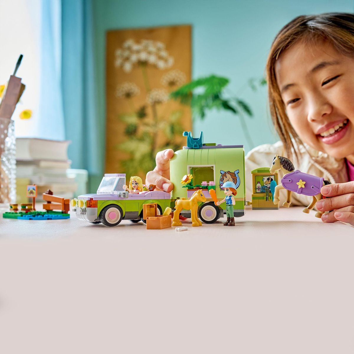 LEGO Friends 42695 - La Remorque du Cheval et du Poulain