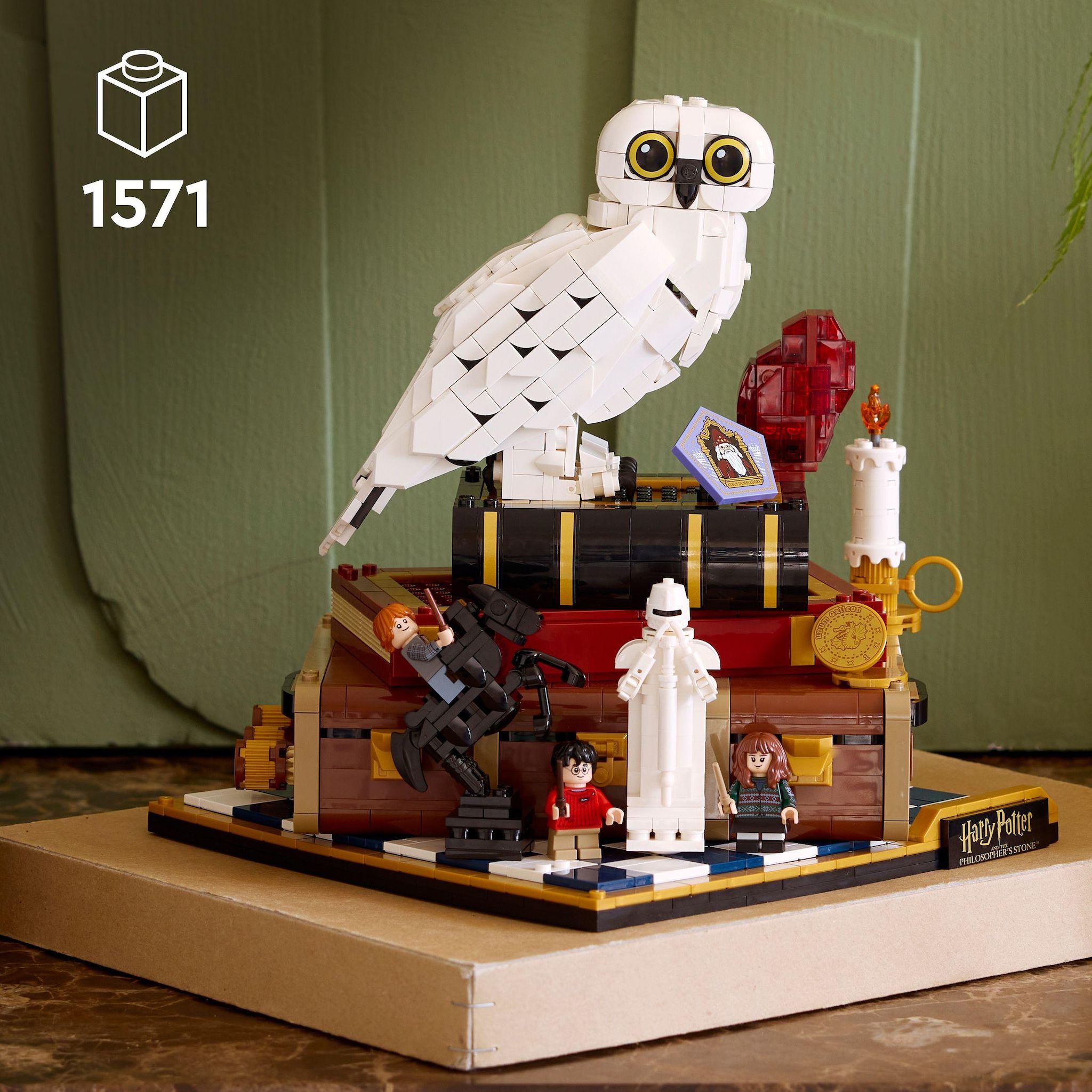 Voir la diapositive 3 : LEGO Harry Potter 76466 - L’École des Sorciers – Édition Collector