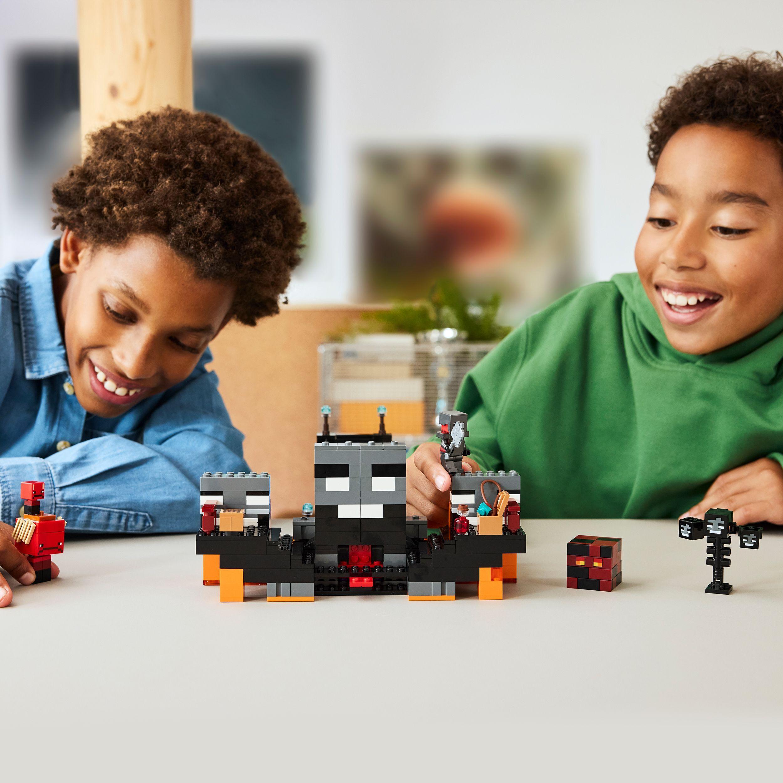 Voir la diapositive 7 : LEGO Minecraft 21590 La Bataille du Wither - Jouet de Construction pour Gamer dès 8 ans