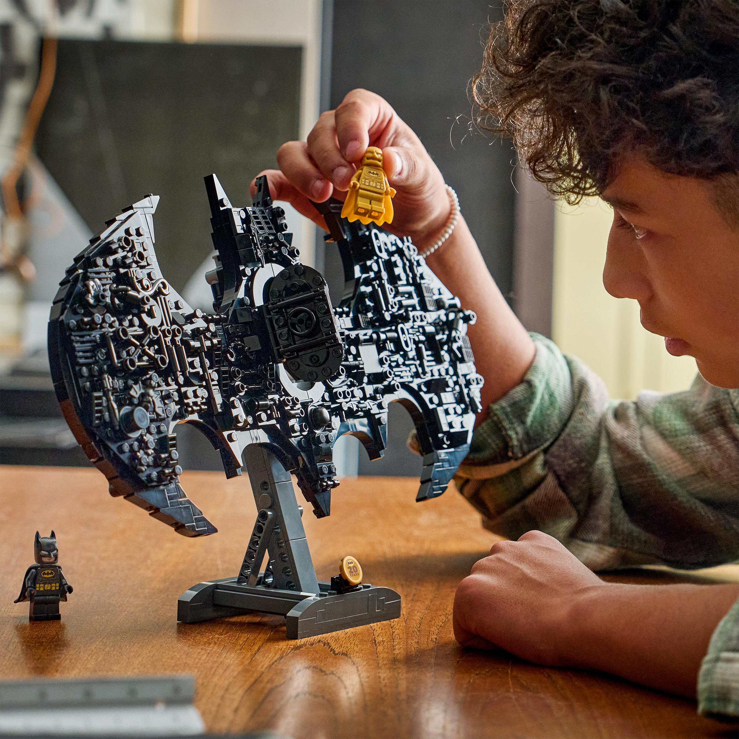 Voir la diapositive 7 : LEGO DC Batman 76330 Logo de Batman - Jeu de Construction pour Garçon ou Fille dès 12 ans