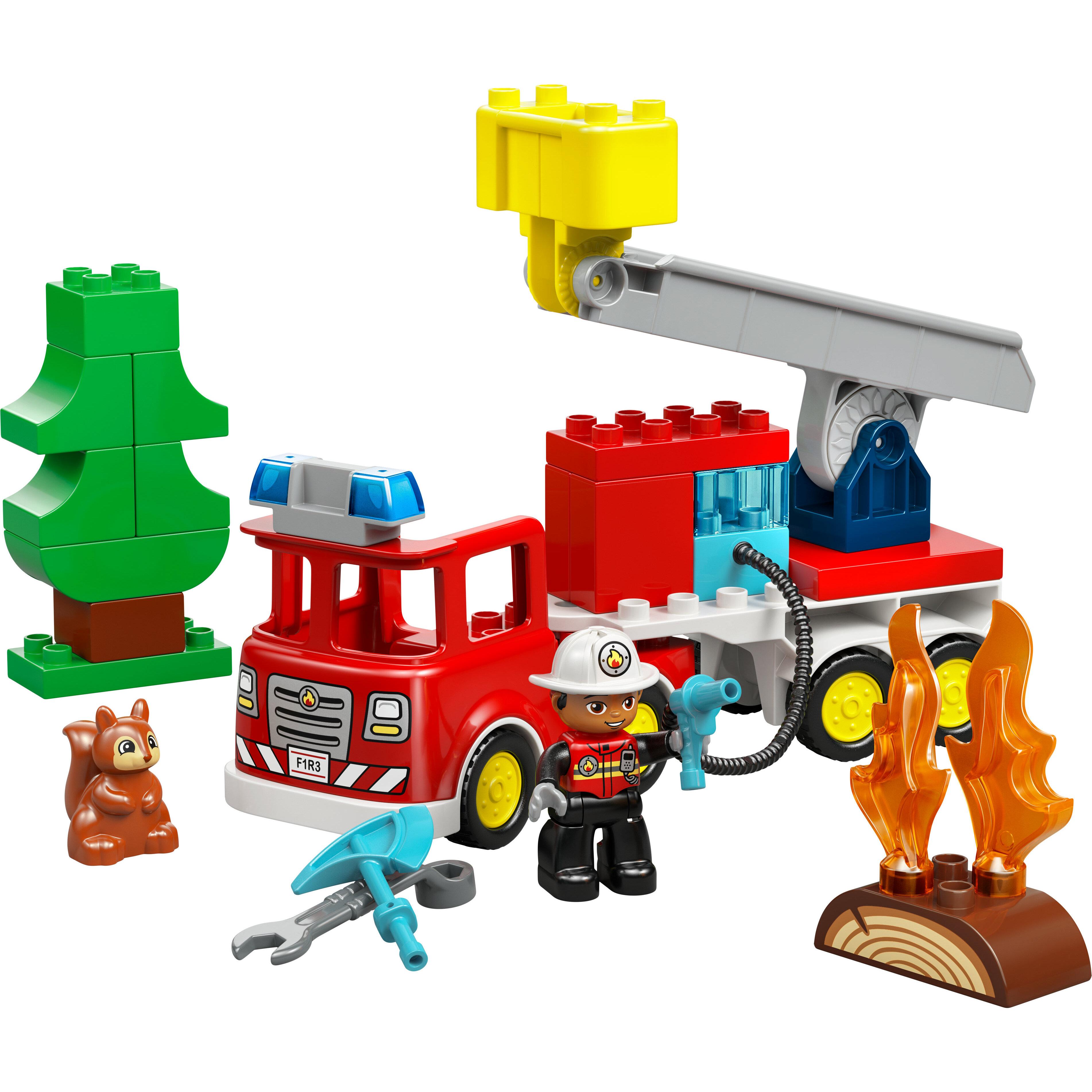 Voir la diapositive 2 : LEGO DUPLO Ma Ville 10473 - Le camion de pompiers