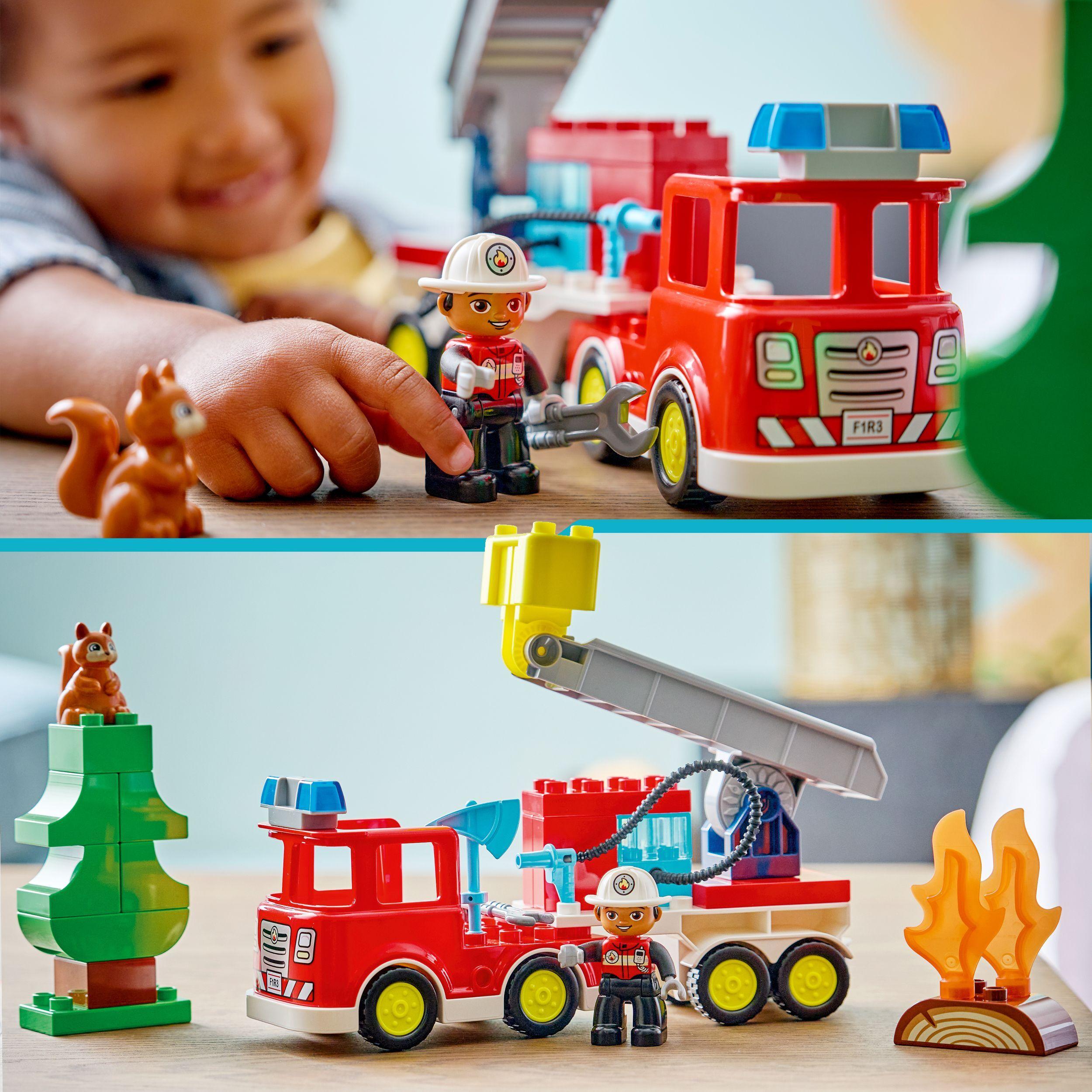 Voir la diapositive 6 : LEGO DUPLO Ma Ville 10473 - Le camion de pompiers