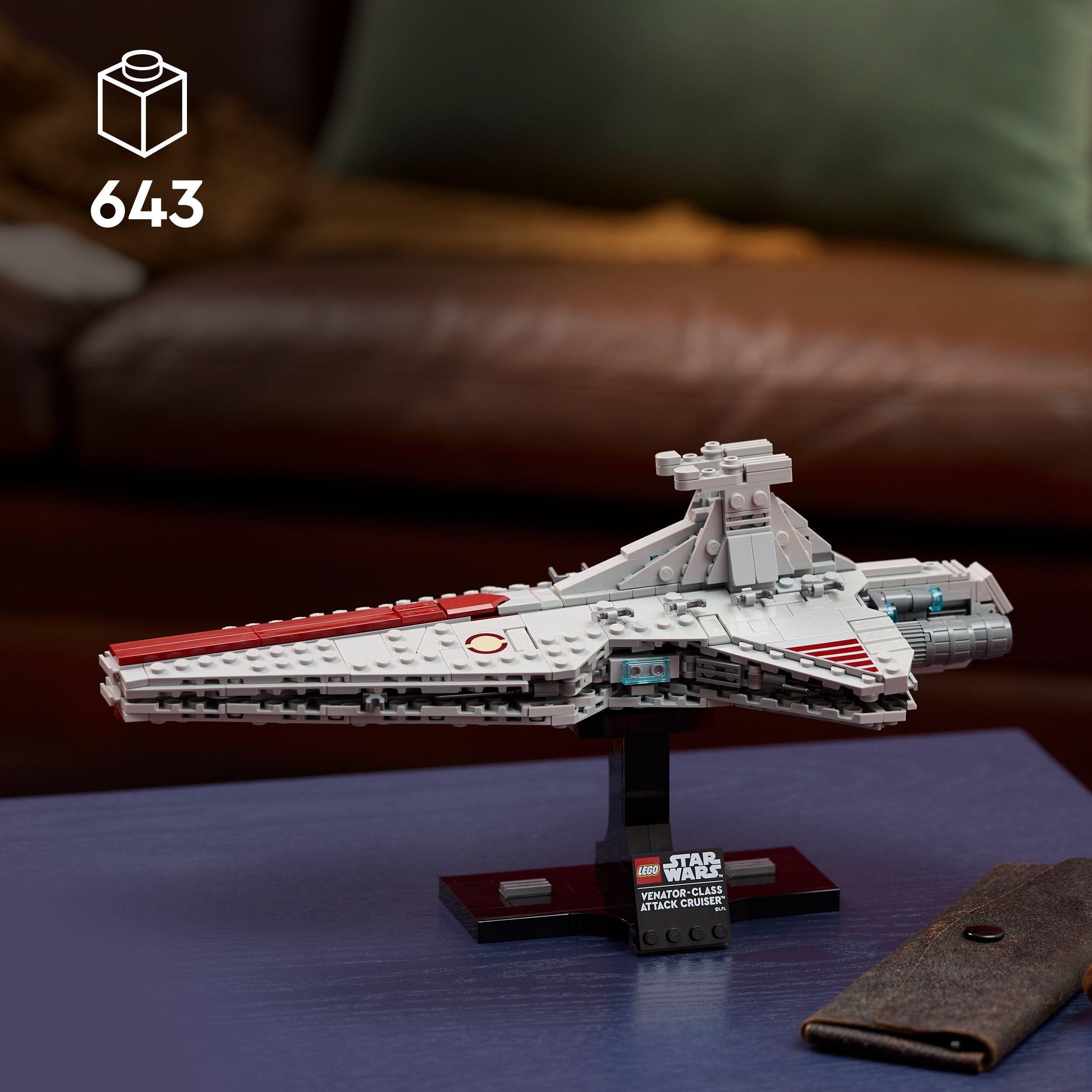 Voir la diapositive 3 : LEGO Star Wars 75441 - Le Croiseur d’Assaut de Classe Venator