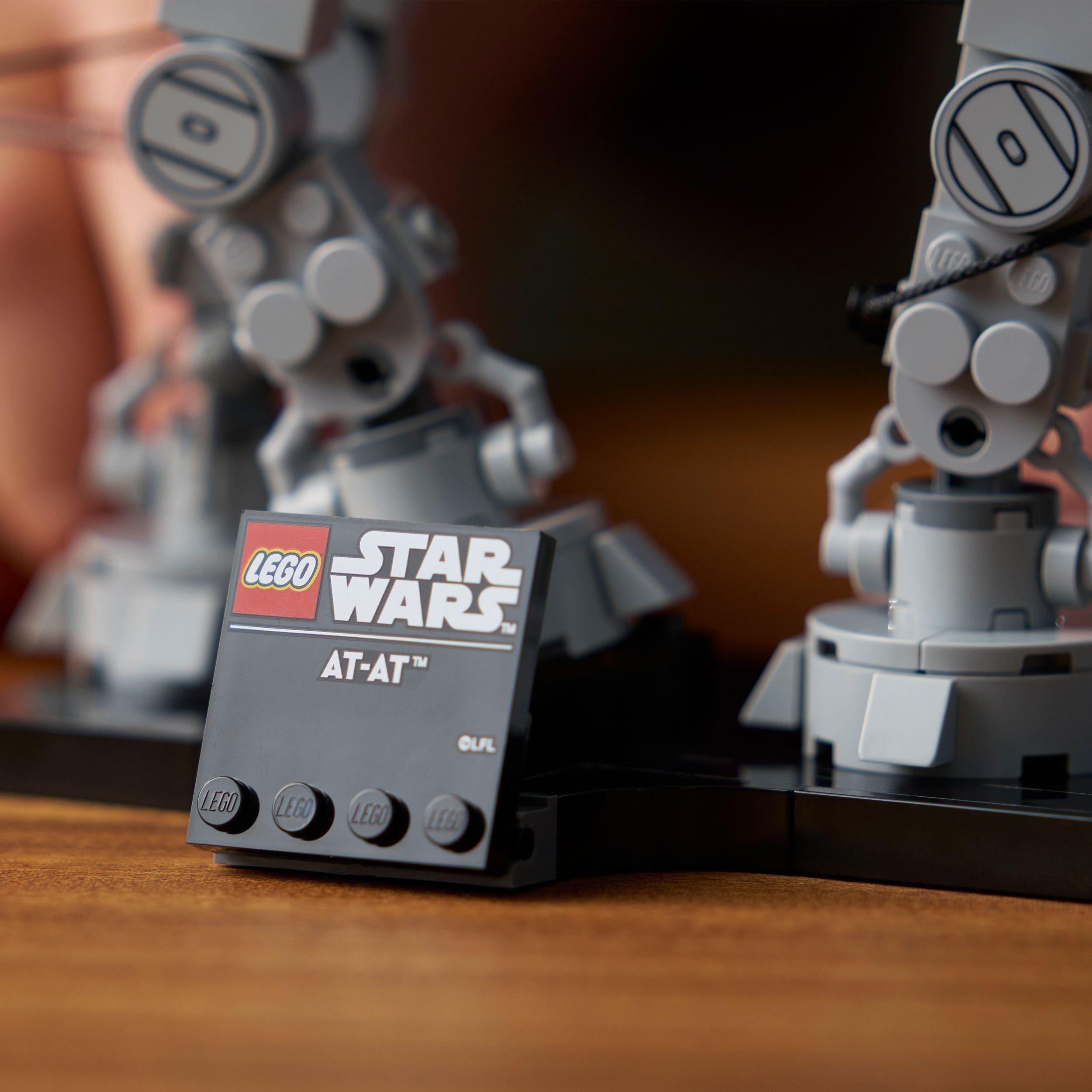 Voir la diapositive 6 : LEGO Star Wars 75440 - AT-AT