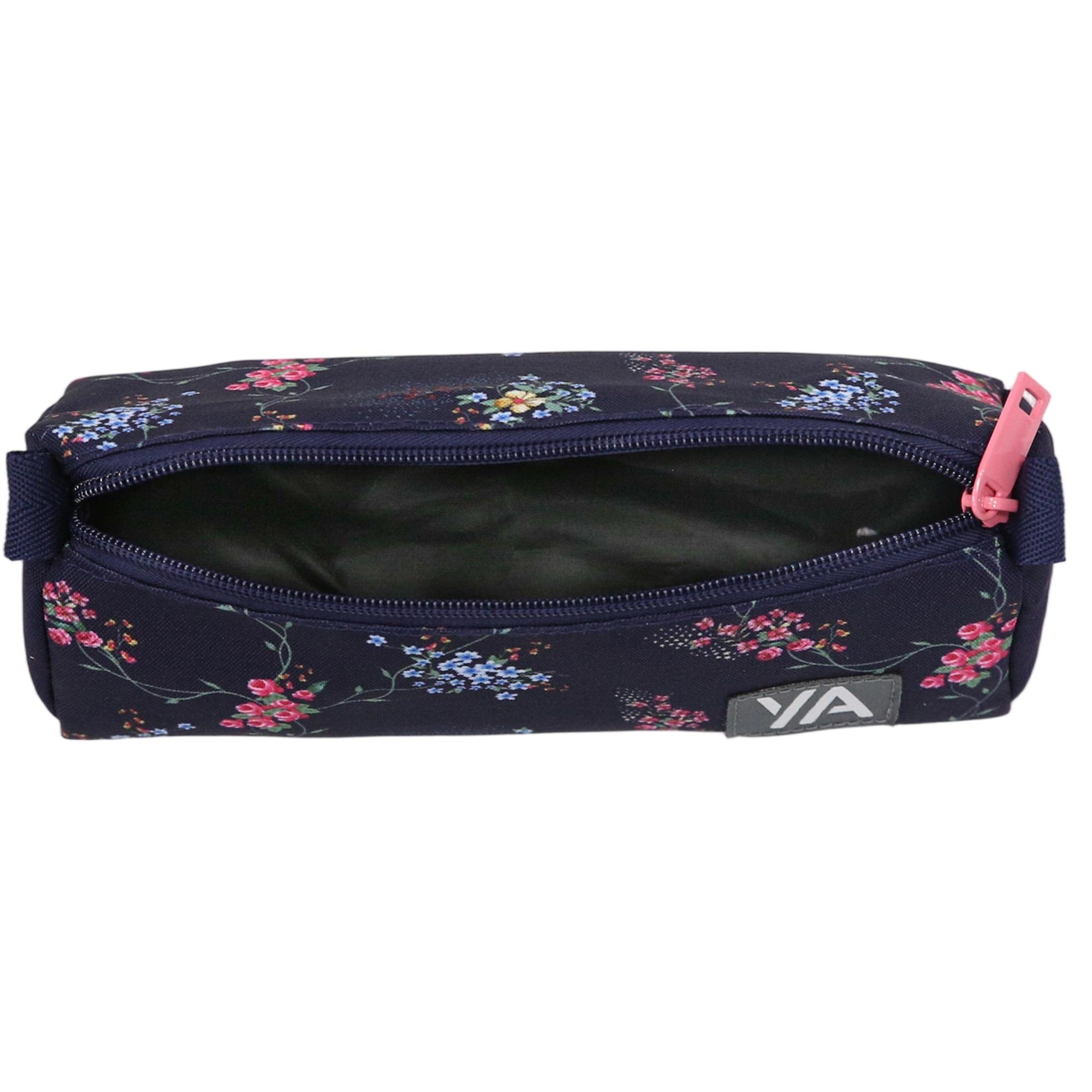 Voir la diapositive 4 : AUCHAN Trousse 1 compartiment Triangle Fleurs