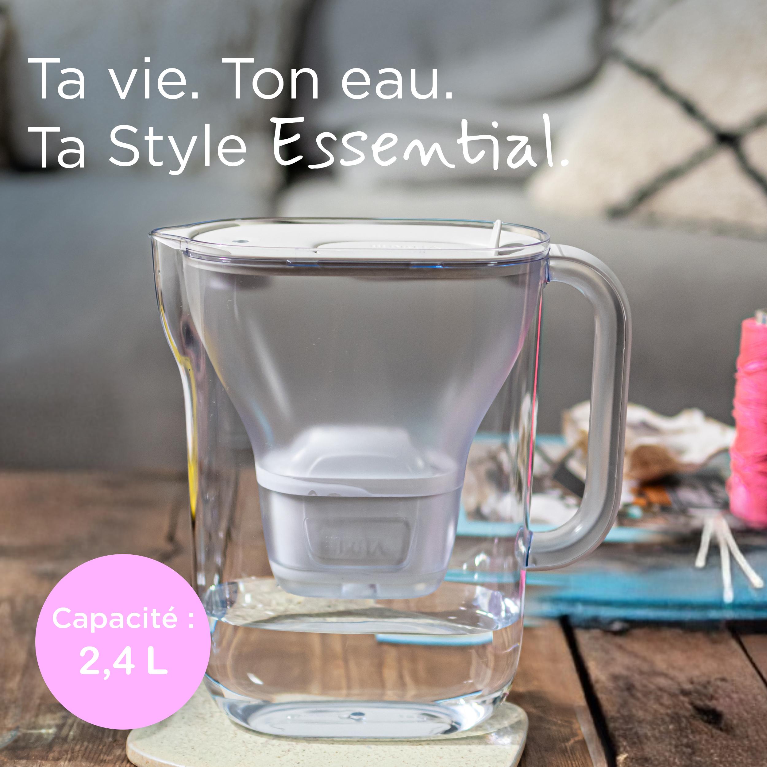 Voir la diapositive 2 : BRITA Carafe filtrante ESSENTIAL 2,4 L