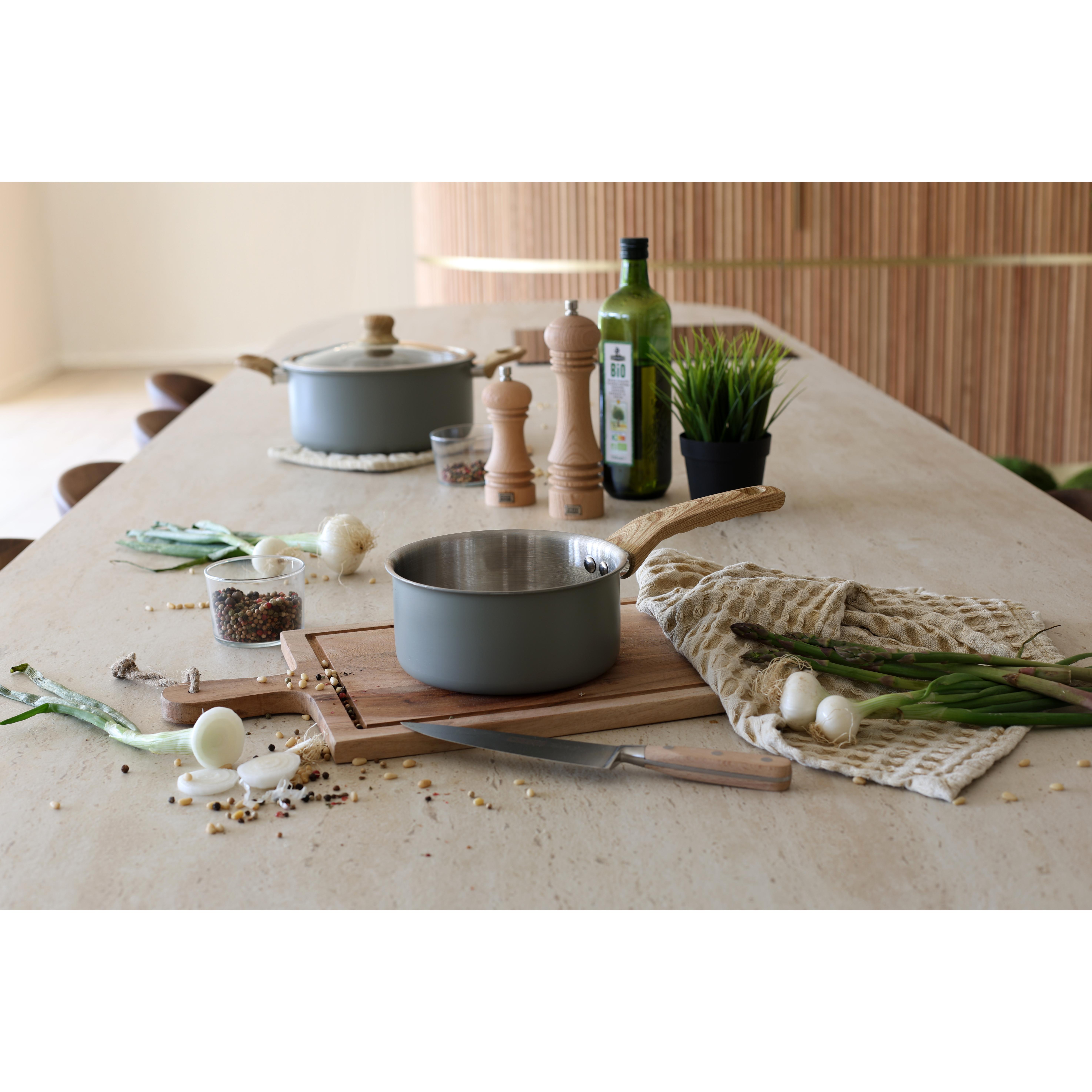 Voir la diapositive 6 : LEBRUN Casserole 16cm en aluminium et inox menastyl