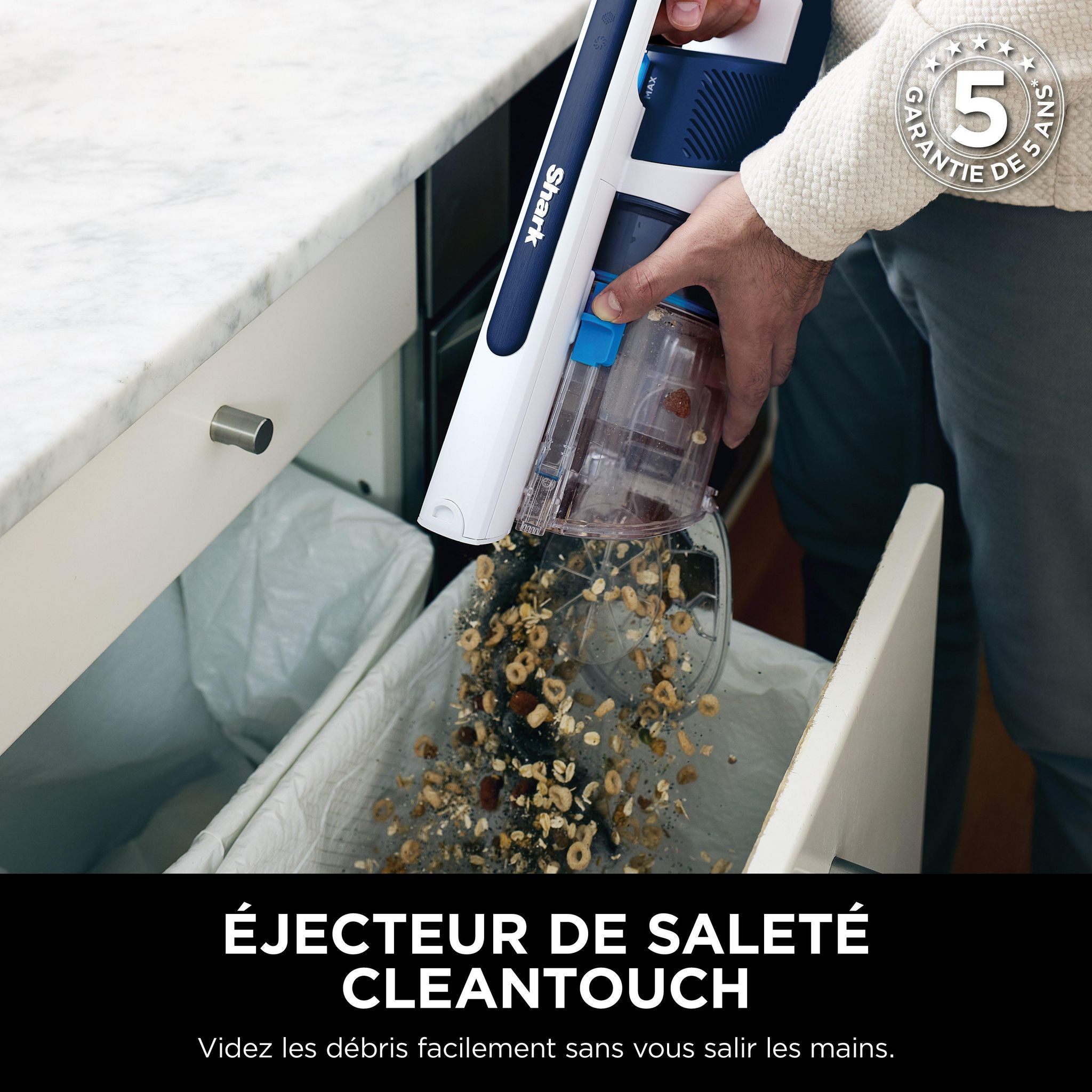 Voir la diapositive 6 : SHARK Aspirateur balai IZ380EU - Bleu et blanc