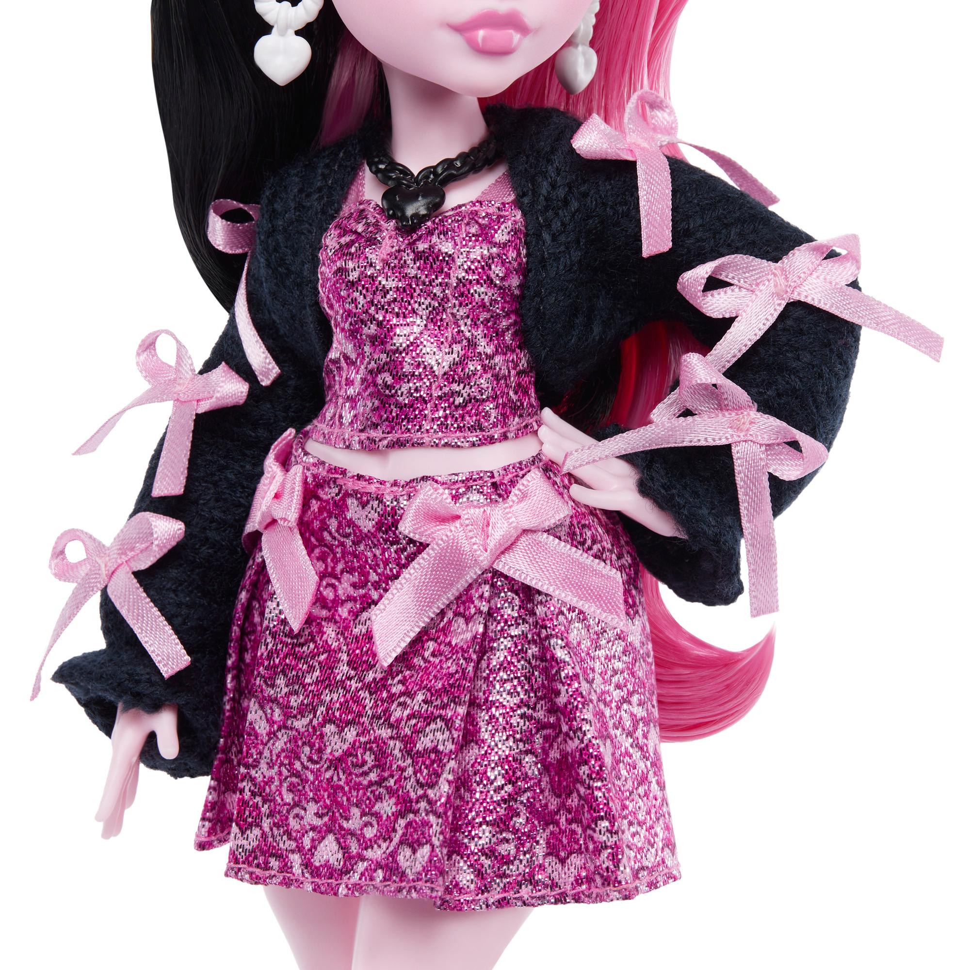 Voir la diapositive 8 : MATTEL Poupée Monster High Draculaura