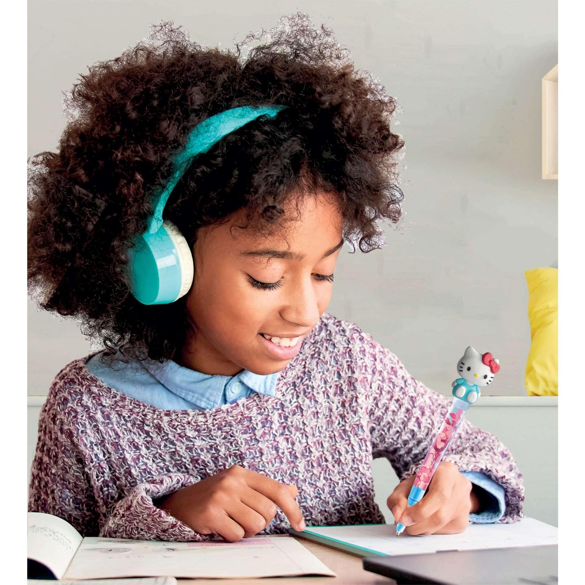 Voir la diapositive 5 : CLEMENTONI L'atelier des stylos Hello Kitty